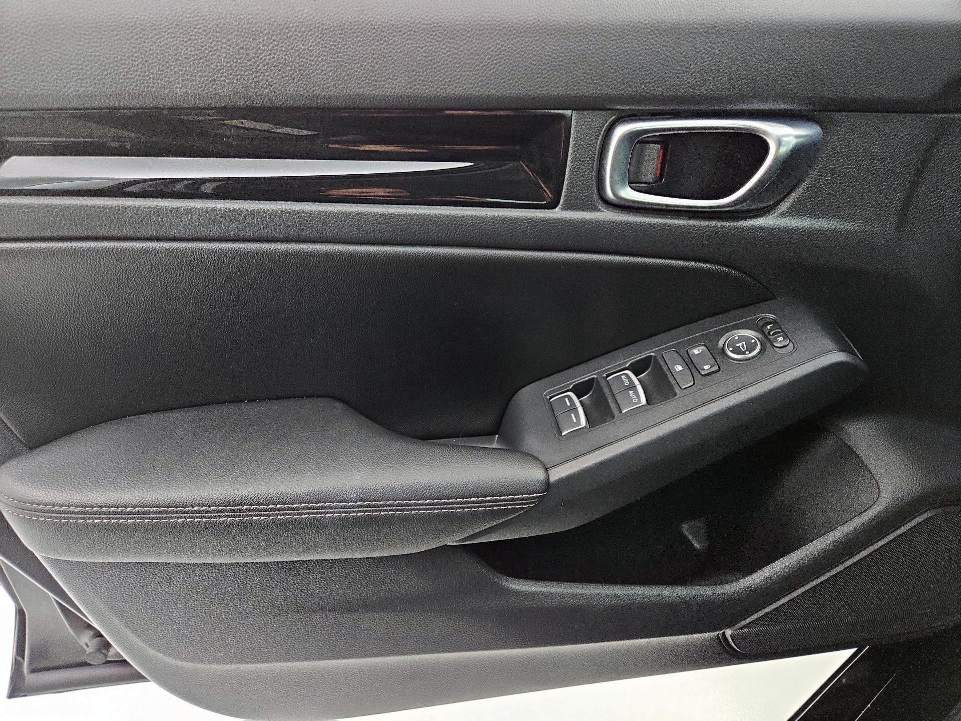 Thumbnail: 2022 Honda Civic - 12