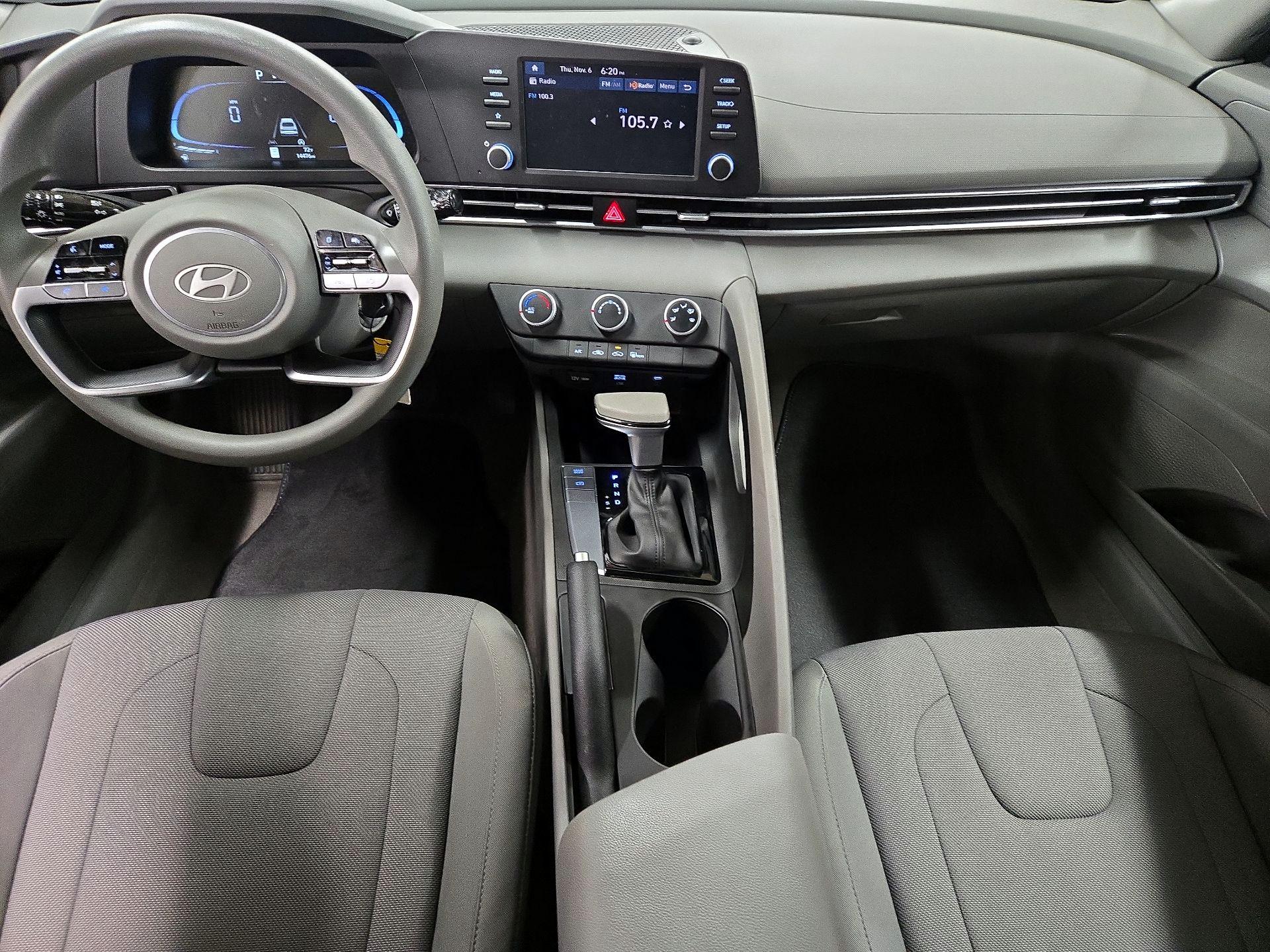 Thumbnail: 2024 Hyundai Elantra - 9