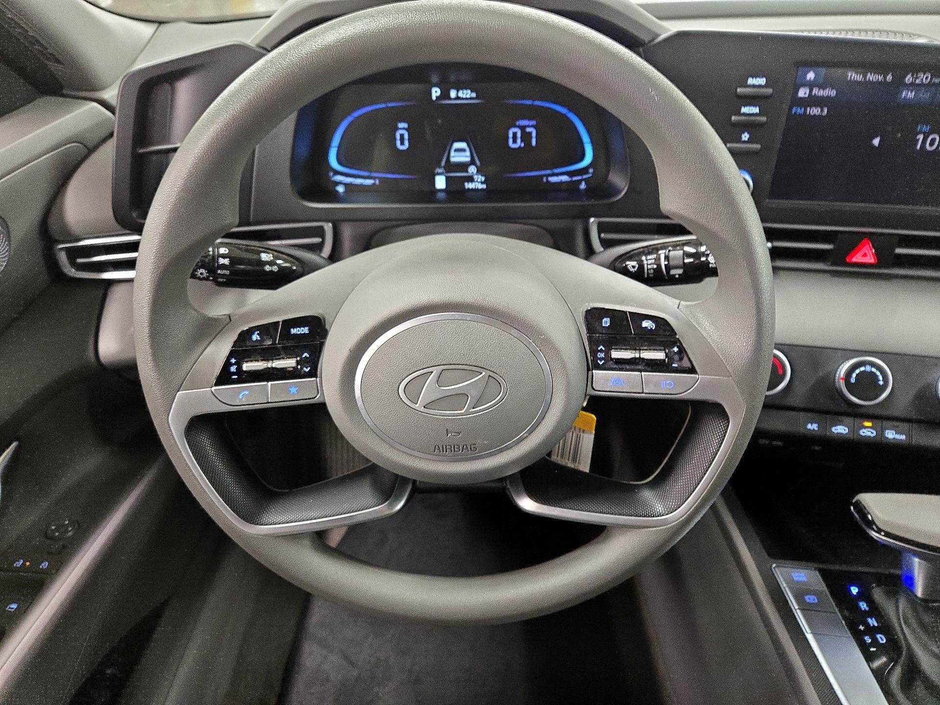 Thumbnail: 2024 Hyundai Elantra - 10