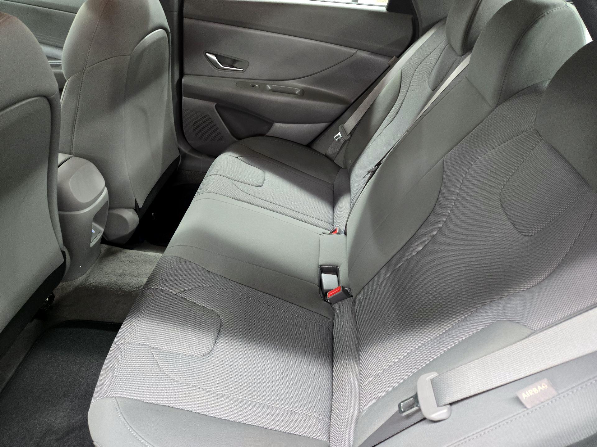 Thumbnail: 2024 Hyundai Elantra - 18