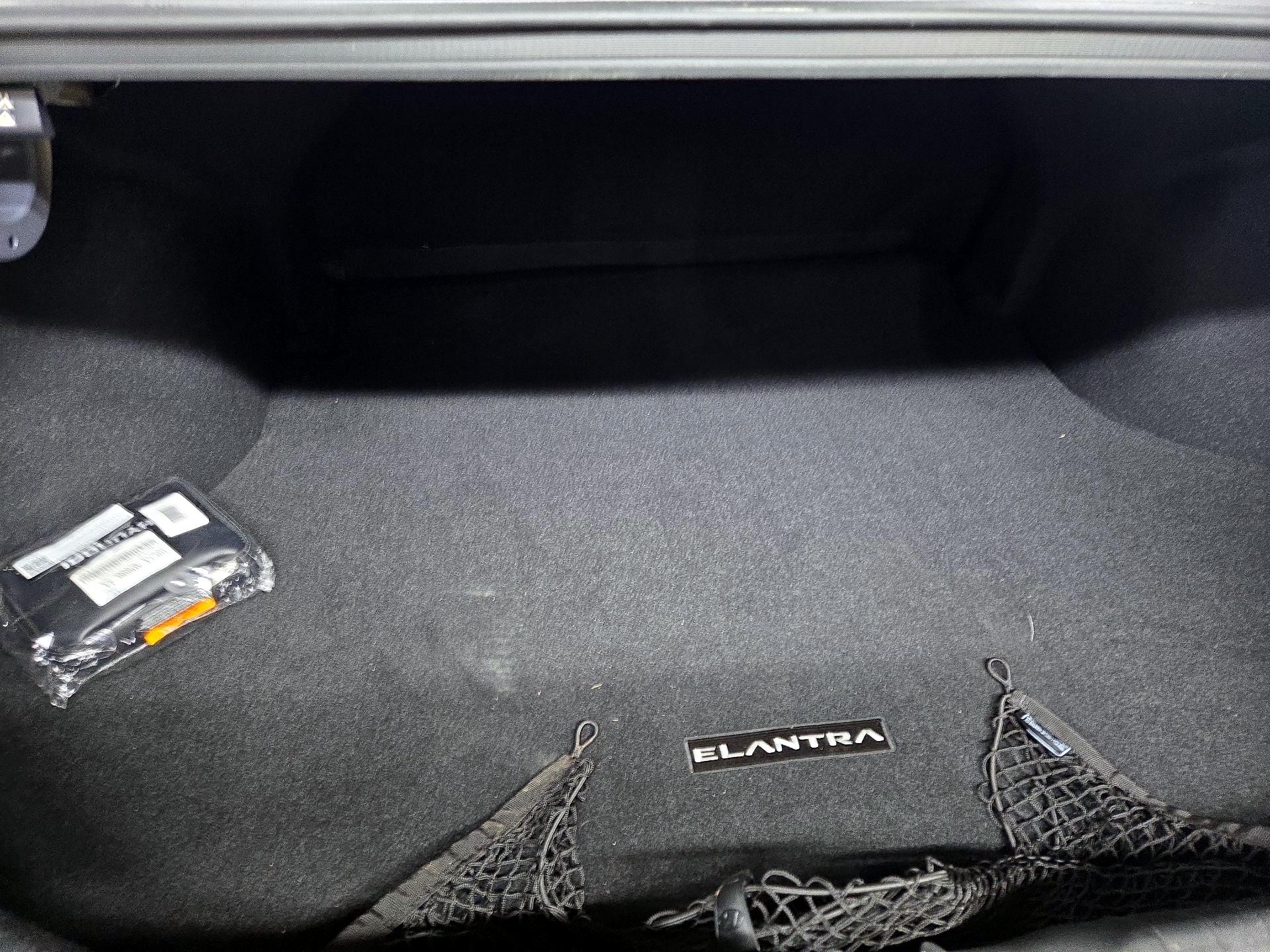 Thumbnail: 2024 Hyundai Elantra - 19