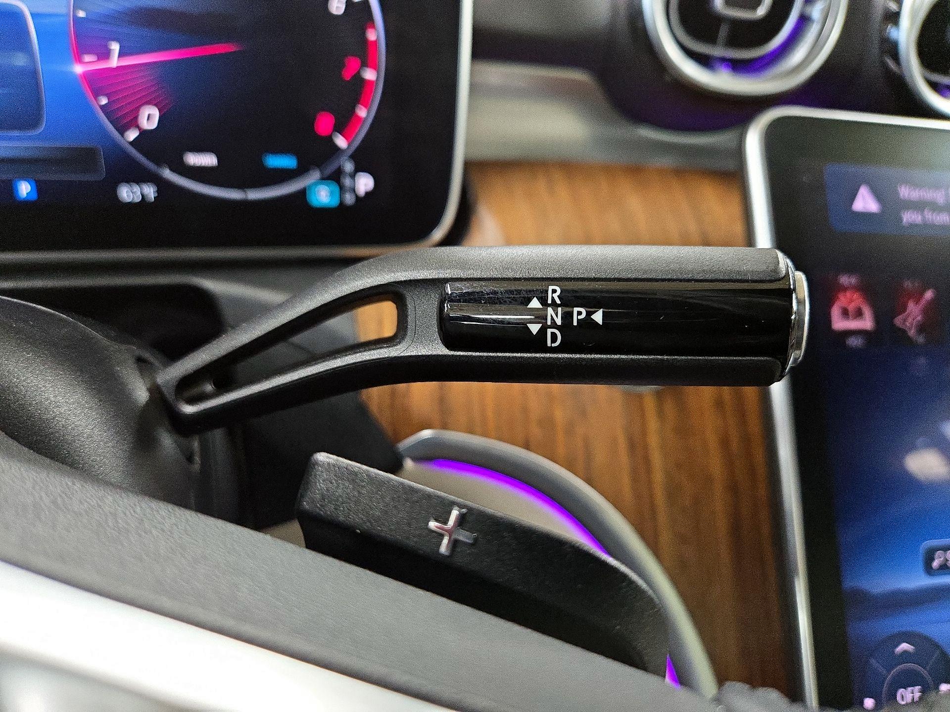 Thumbnail: 2023 Mercedes-Benz C-Class - 17