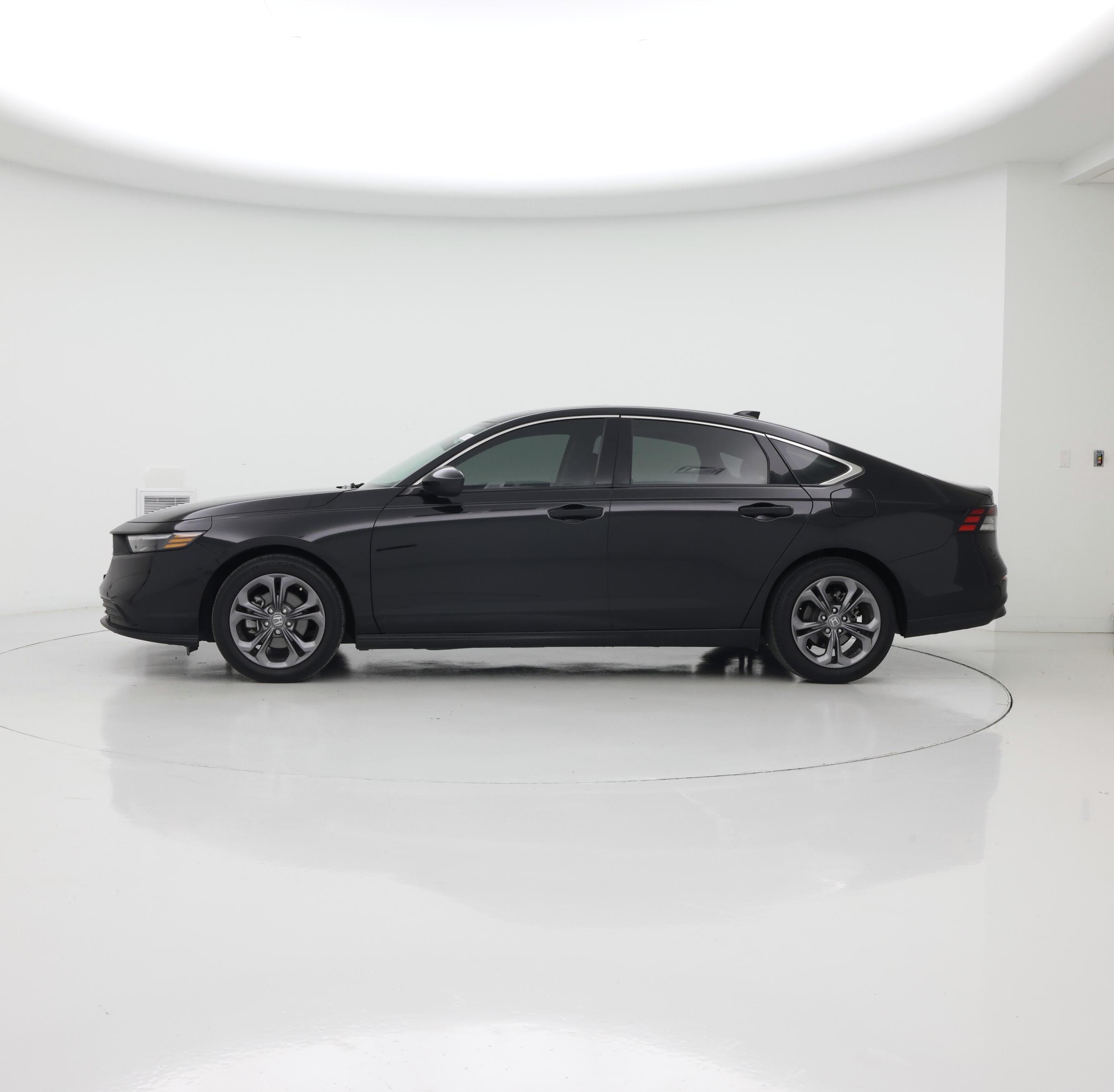 Thumbnail: 2023 Honda Accord - 3