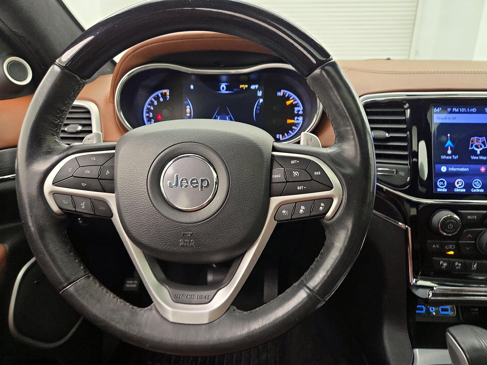 Thumbnail: 2020 Jeep Grand Cherokee - 10