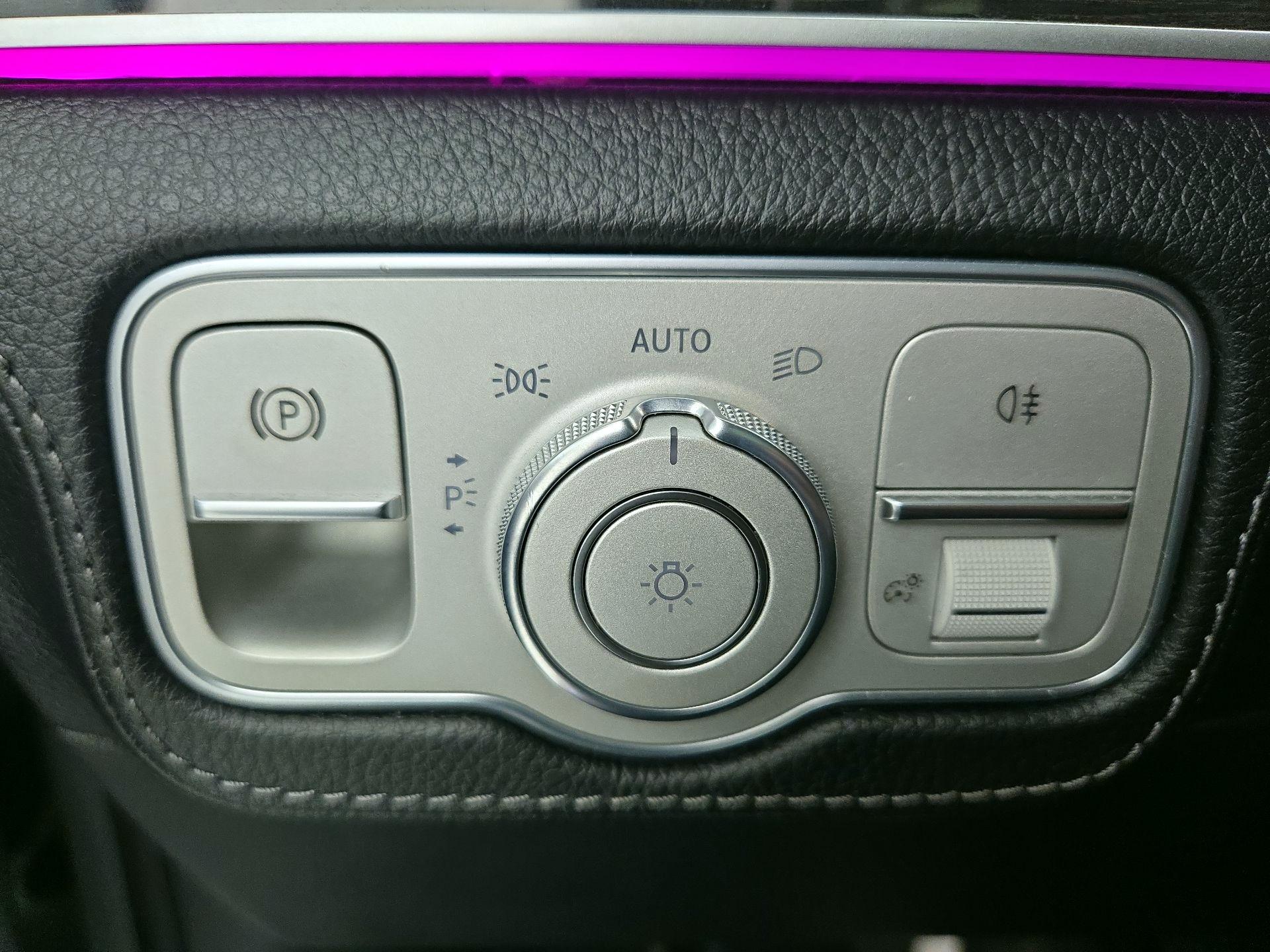 Thumbnail: 2020 Mercedes-Benz GLE - 13