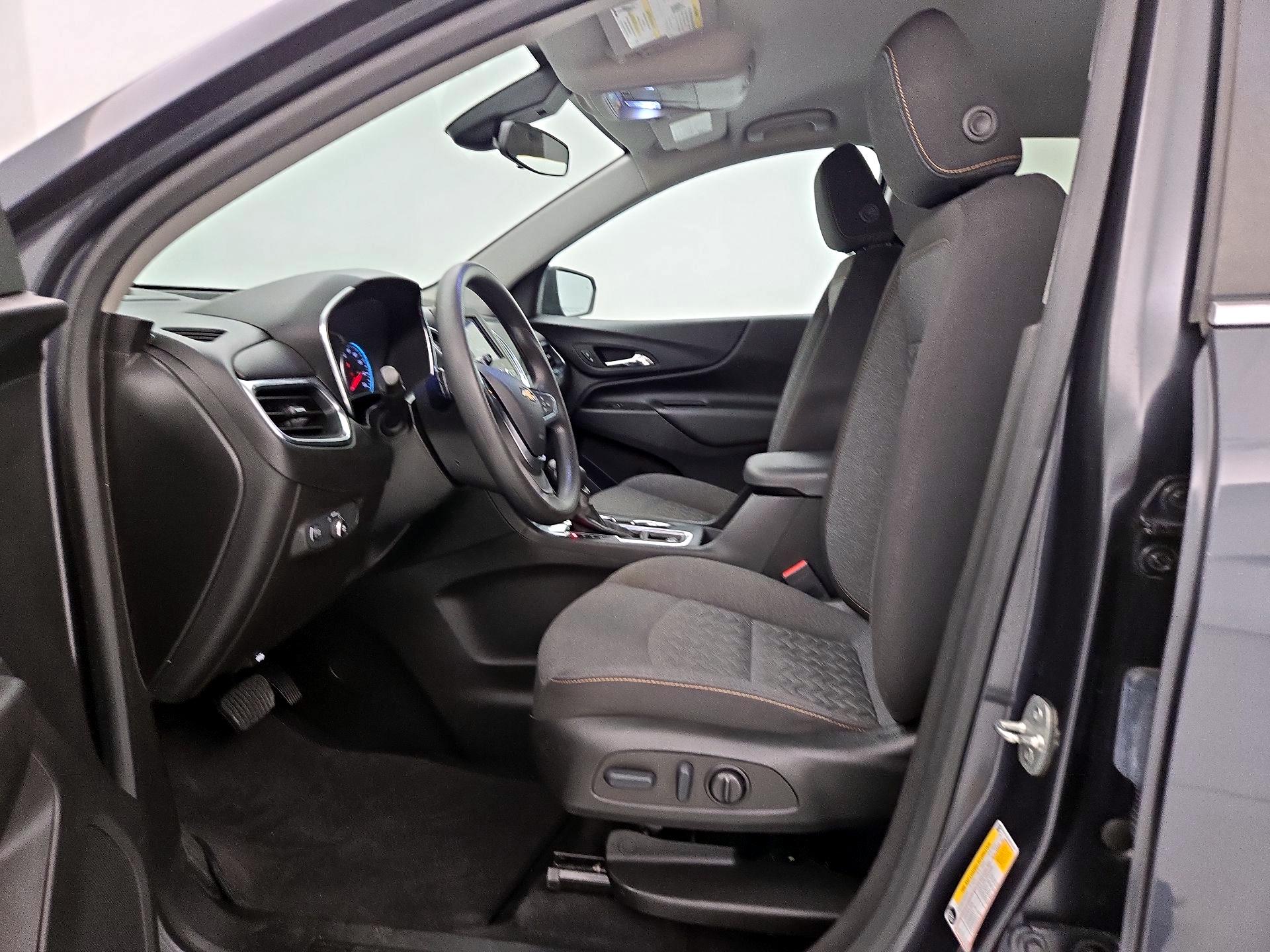 Thumbnail: 2022 Chevrolet Equinox - 11