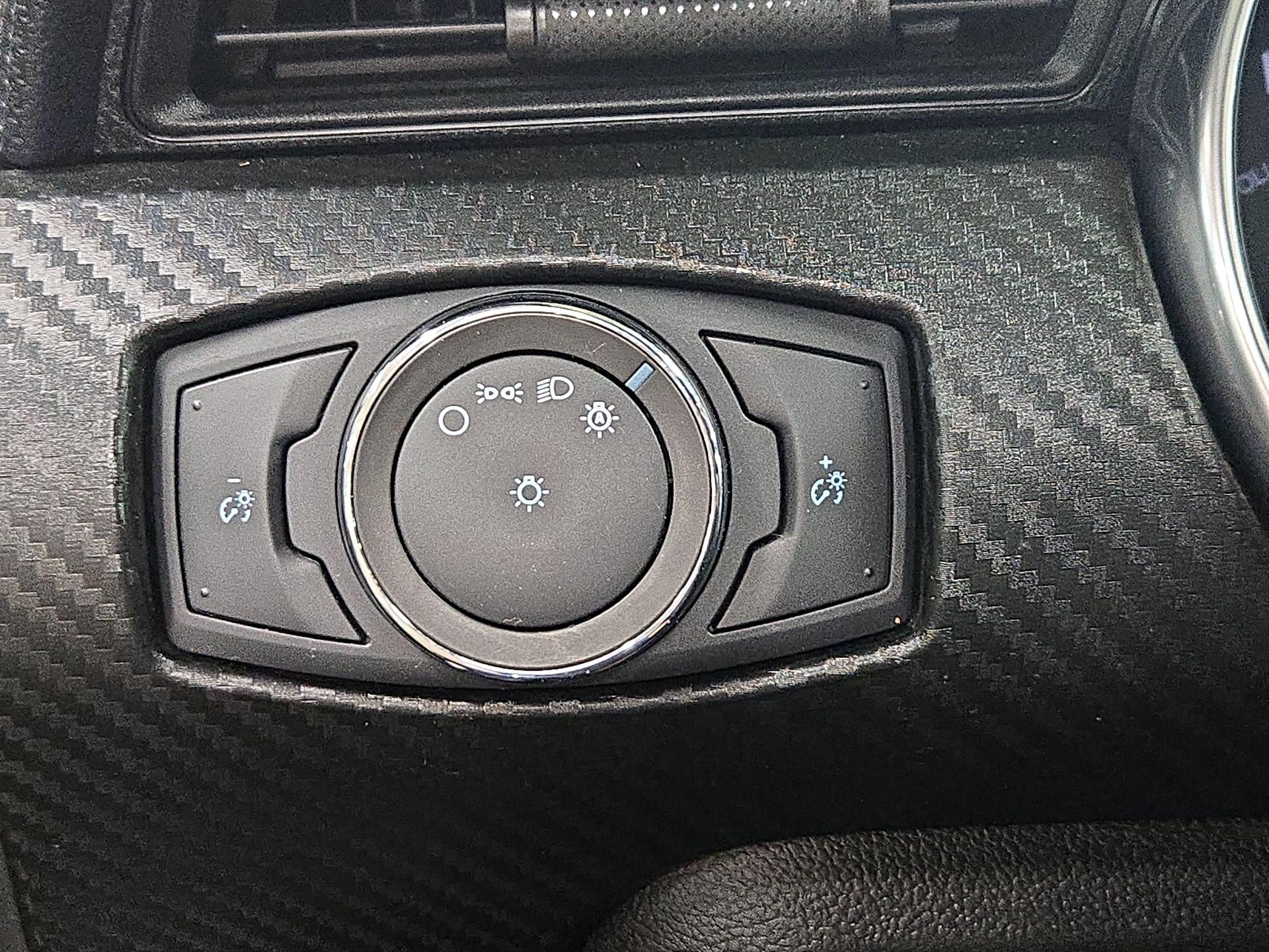 Thumbnail: 2022 Ford Mustang - 13