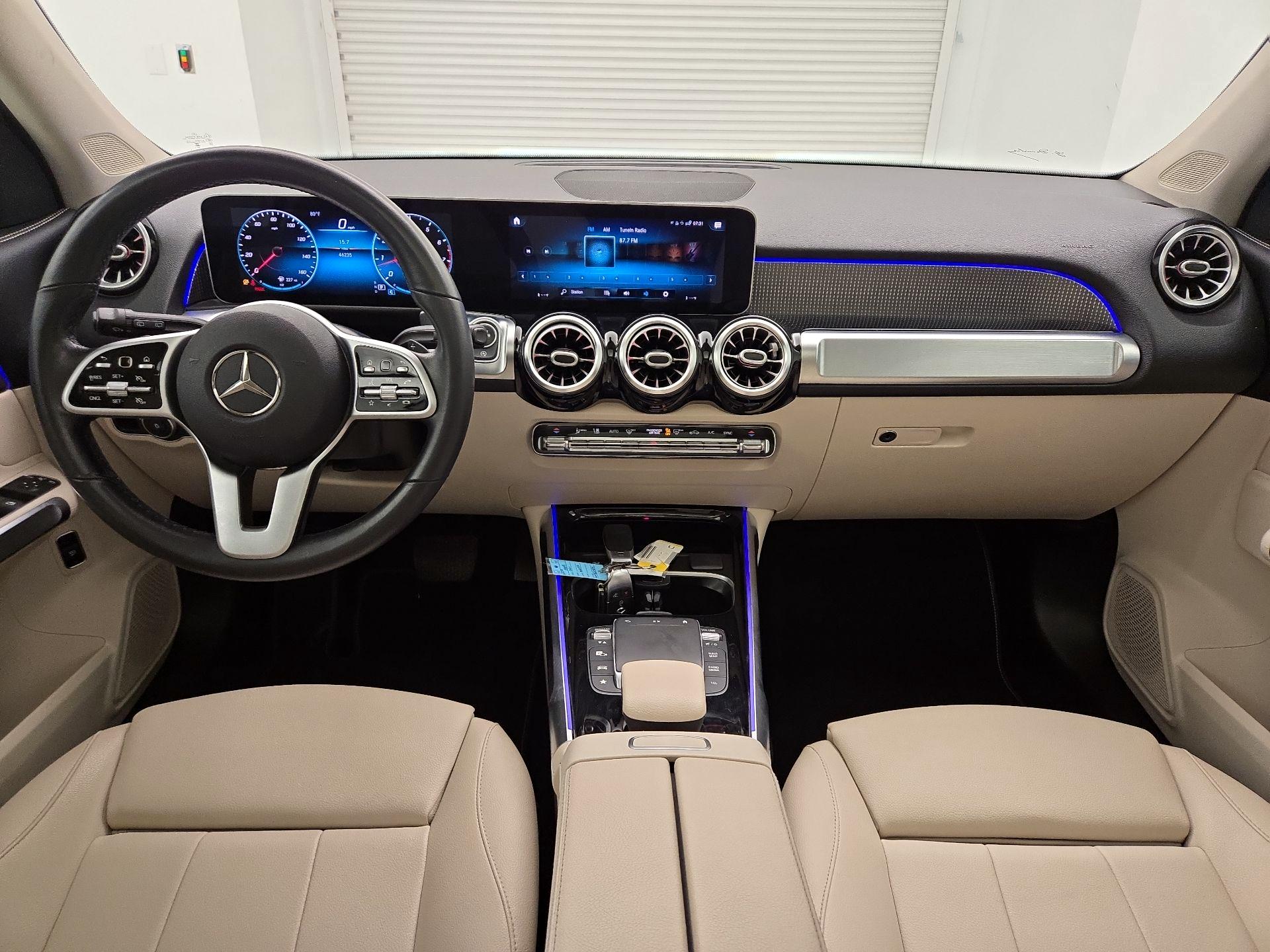 Thumbnail: 2021 Mercedes-Benz GLB - 9