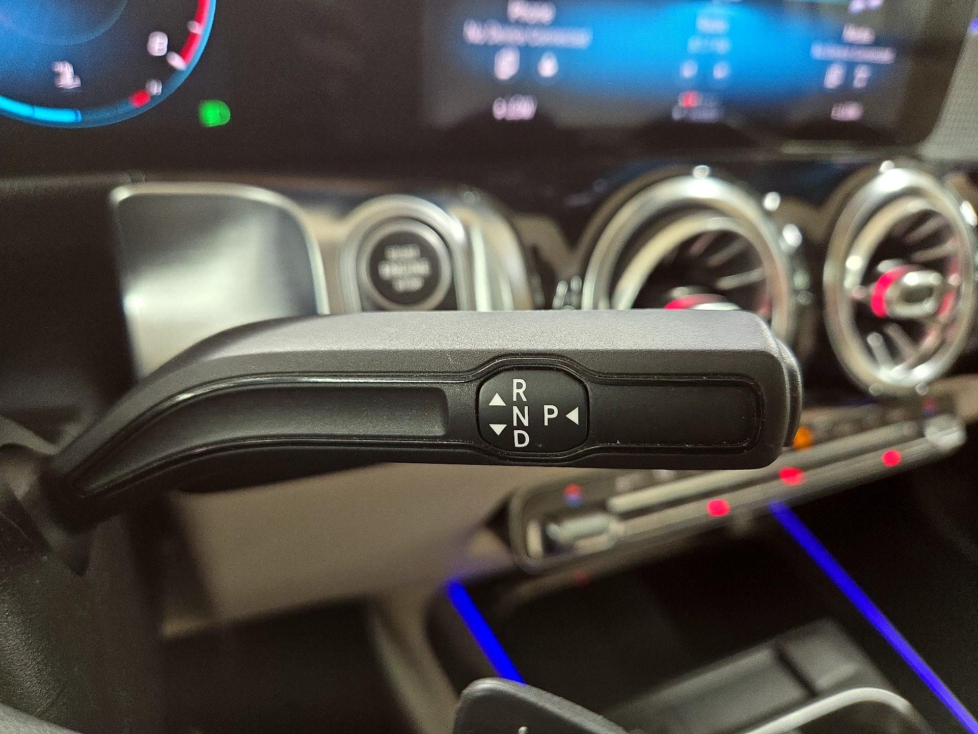 Thumbnail: 2021 Mercedes-Benz GLB - 17