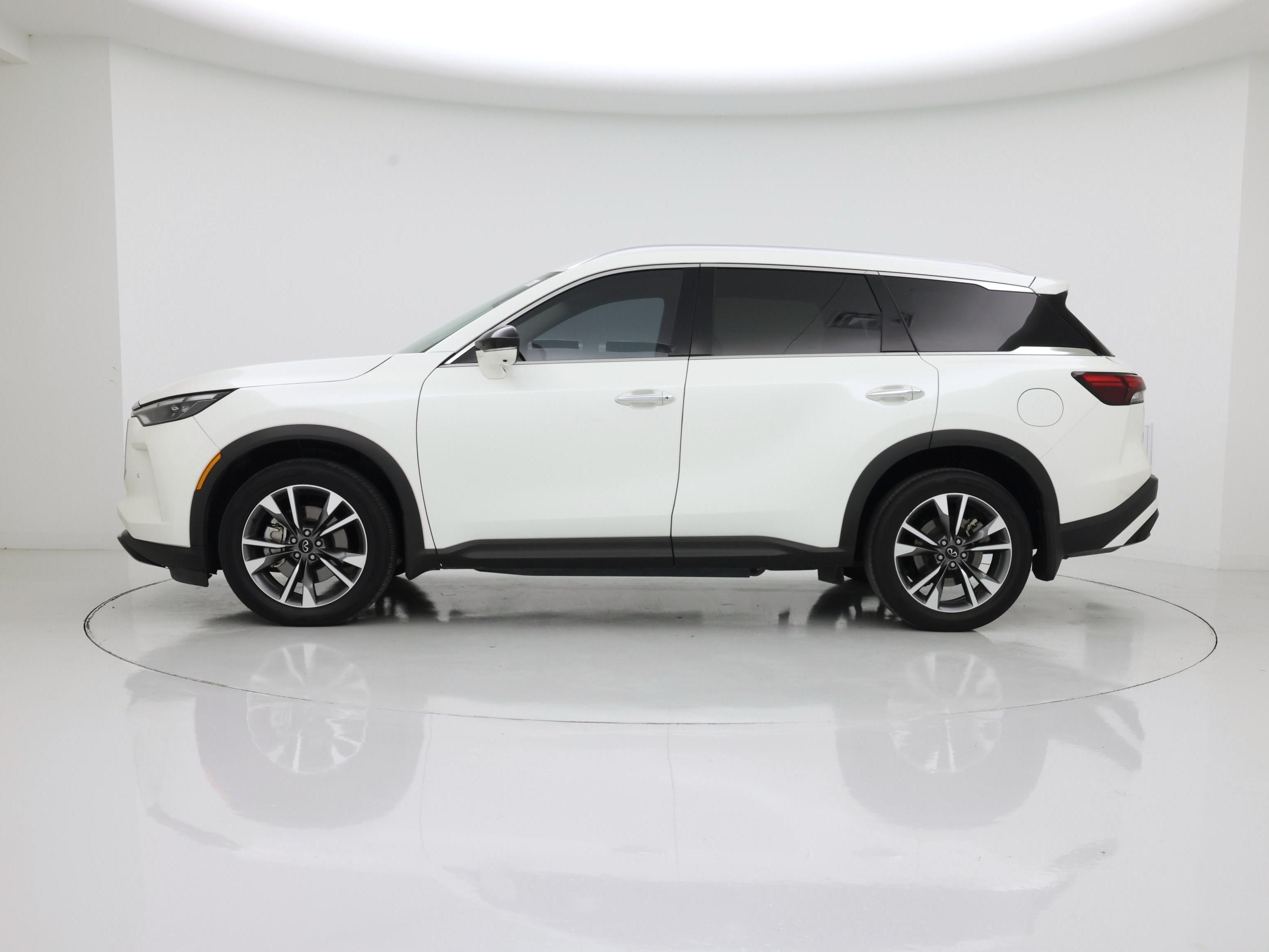 Thumbnail: 2023 INFINITI QX60 - 3