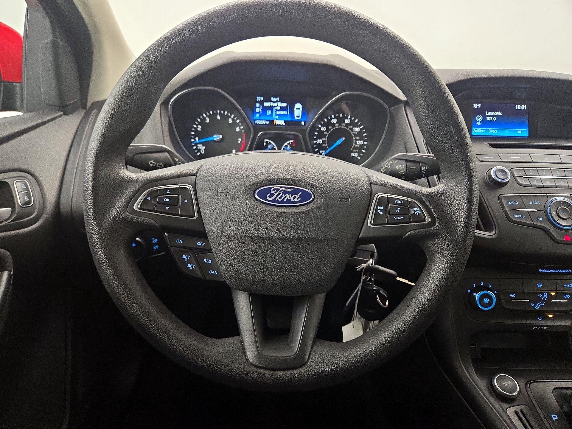 Thumbnail: 2017 Ford Focus - 10