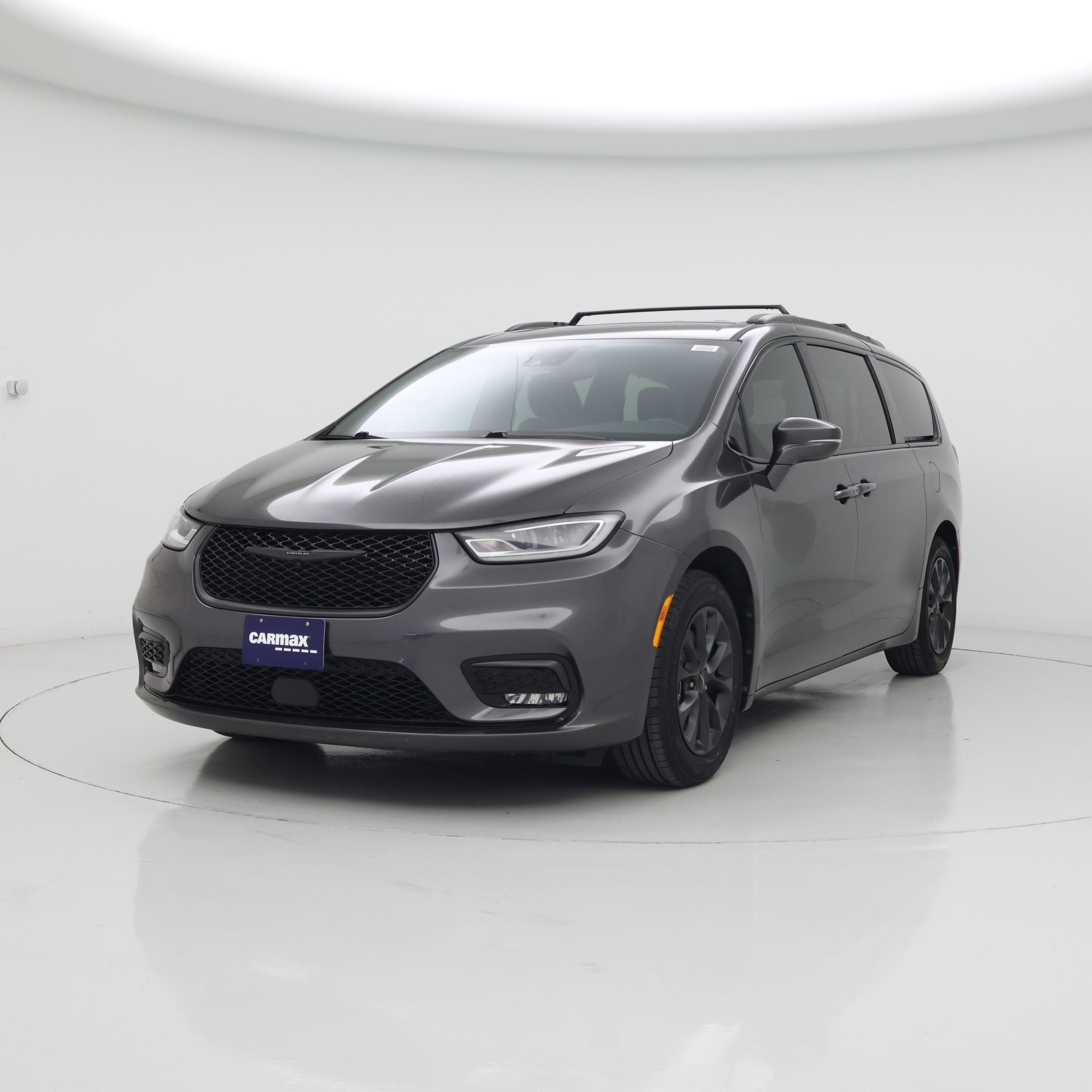 Thumbnail: 2021 Chrysler Pacifica - 4