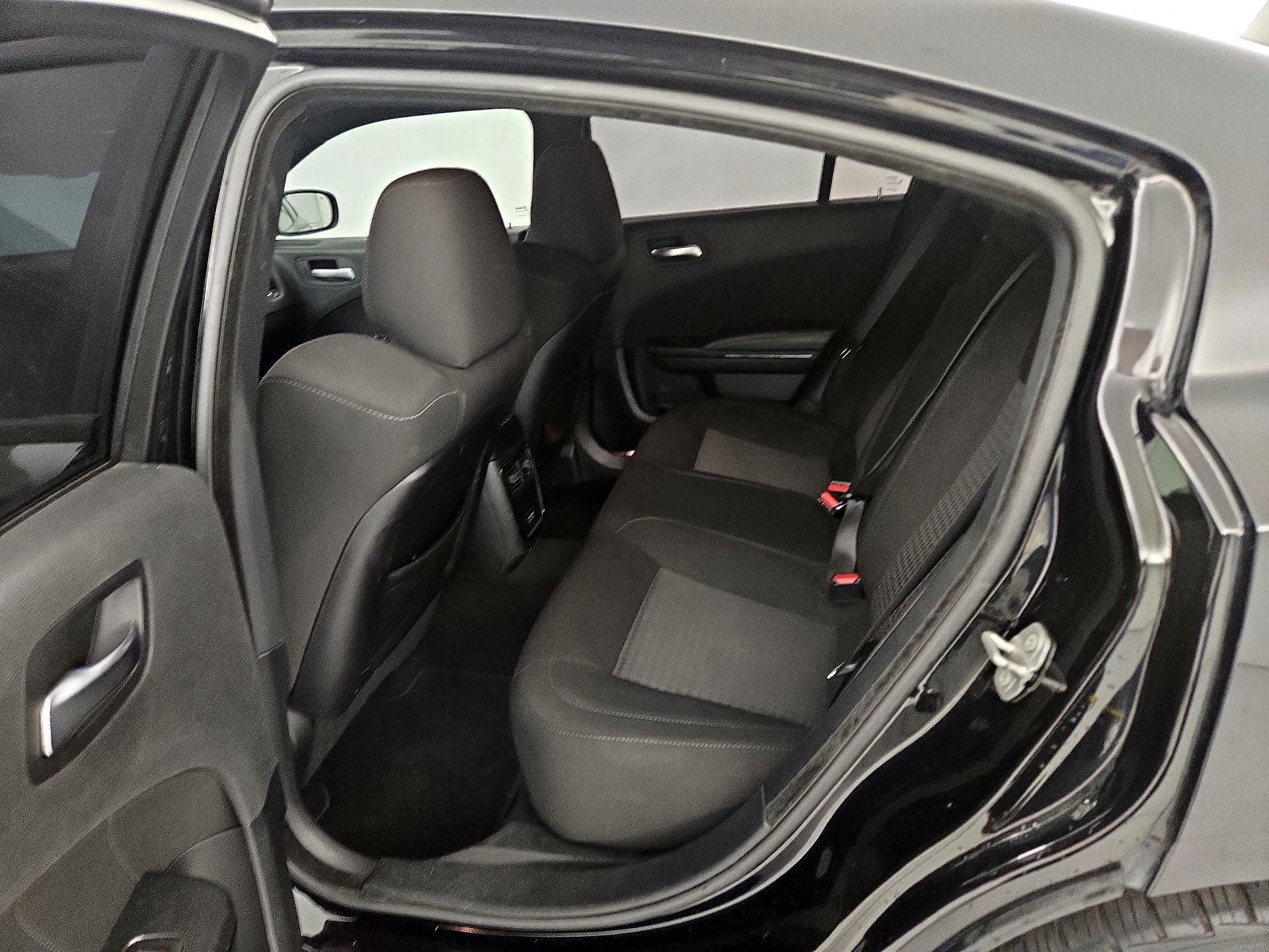 Thumbnail: 2020 Dodge Charger - 19