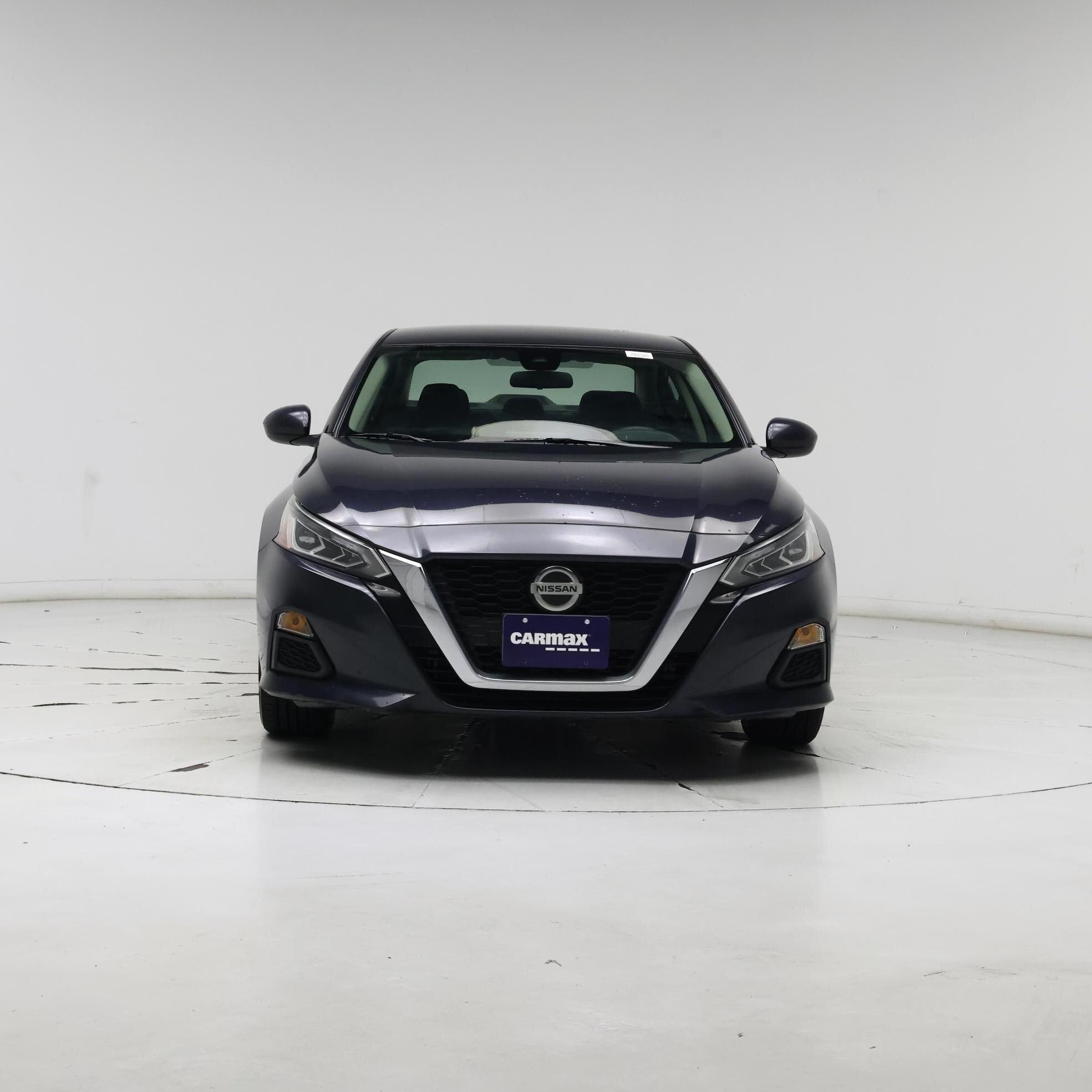 Thumbnail: 2022 Nissan Altima - 5