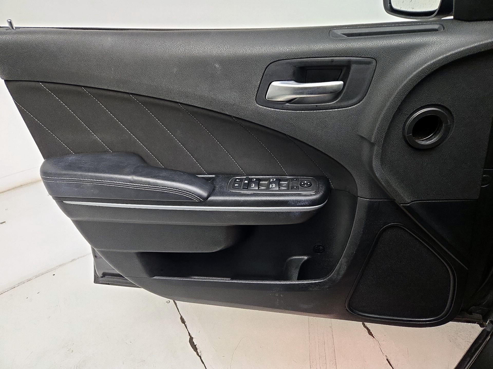 Thumbnail: 2022 Dodge Charger - 12