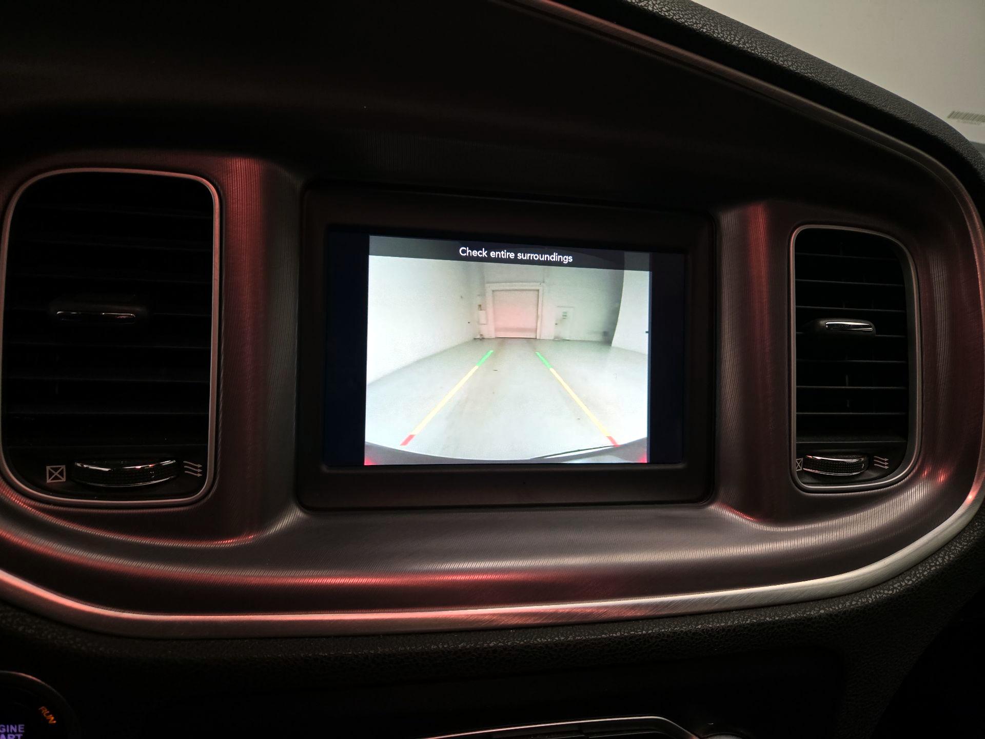 Thumbnail: 2022 Dodge Charger - 14