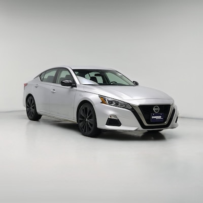 2022 Nissan Altima SR