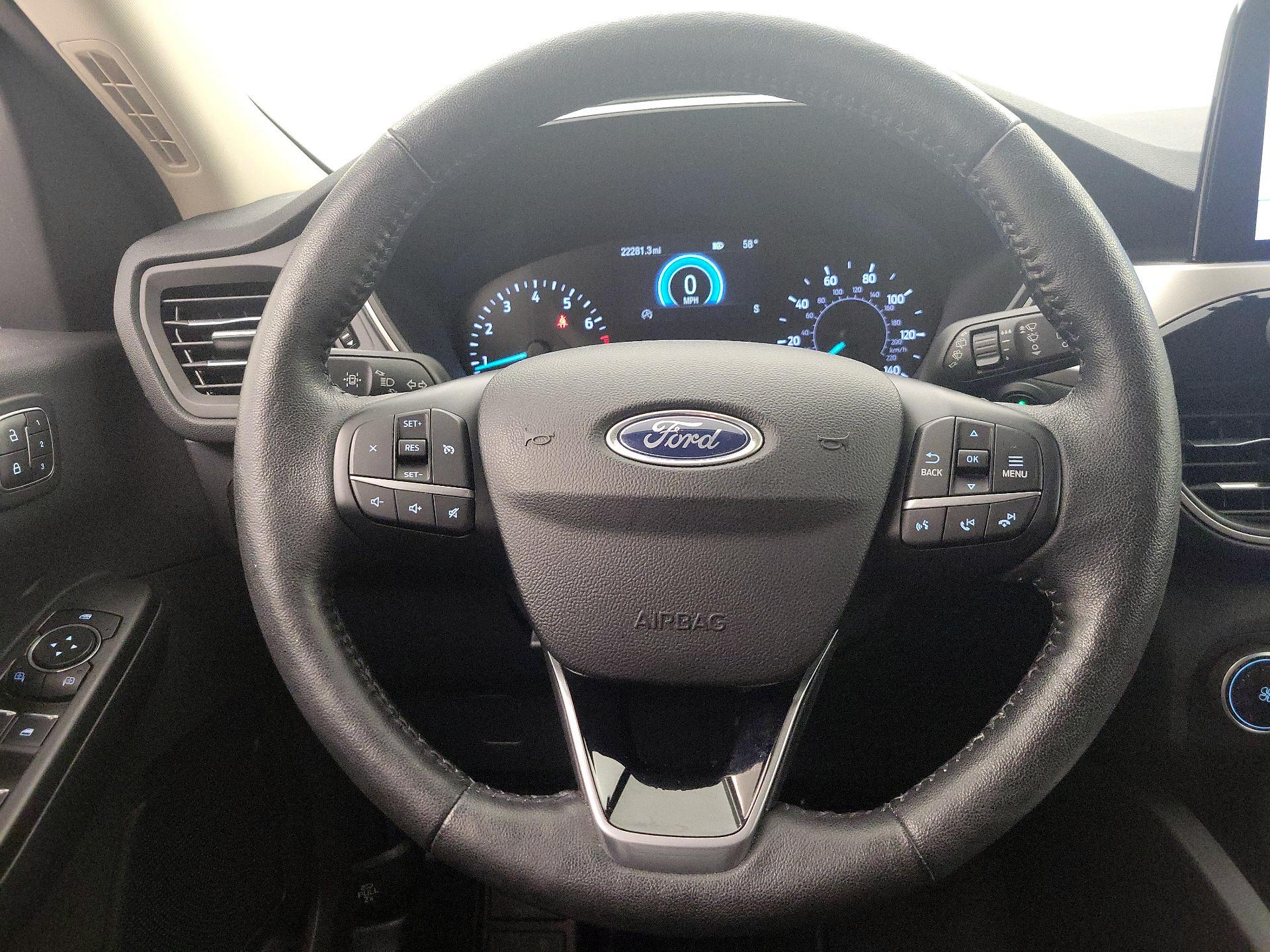 Thumbnail: 2020 Ford Escape - 10