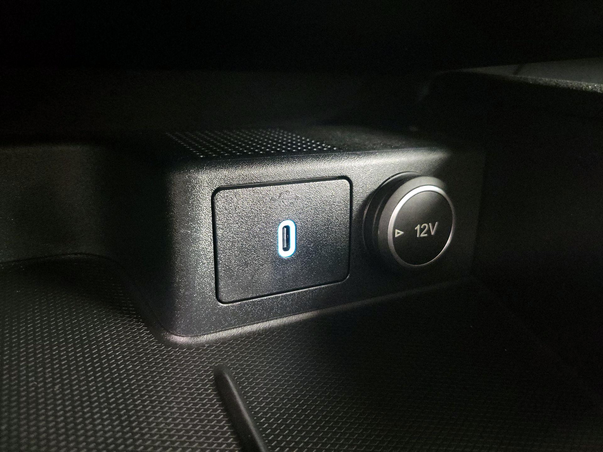 Thumbnail: 2020 Ford Escape - 18