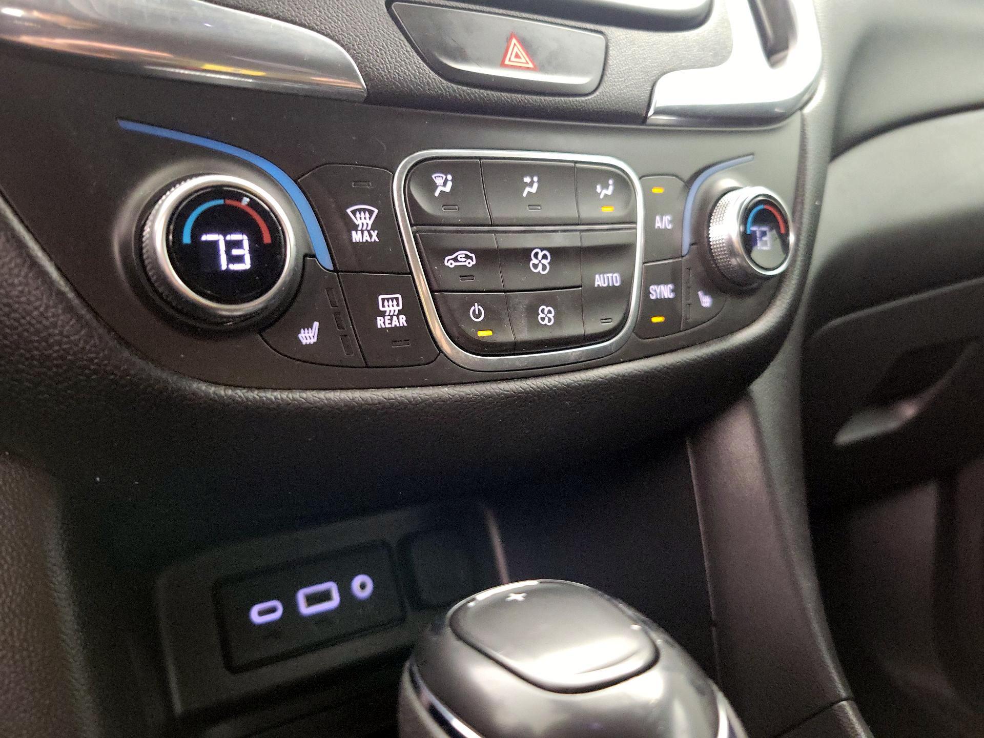 Thumbnail: 2020 Chevrolet Equinox - 16