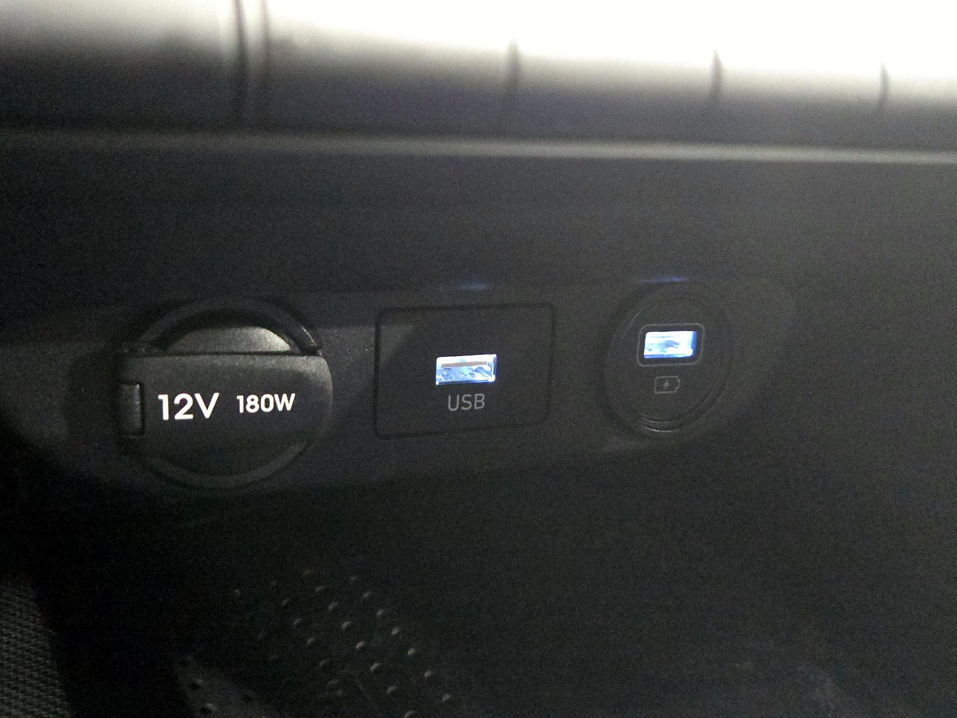 Thumbnail: 2023 Hyundai Elantra - 19