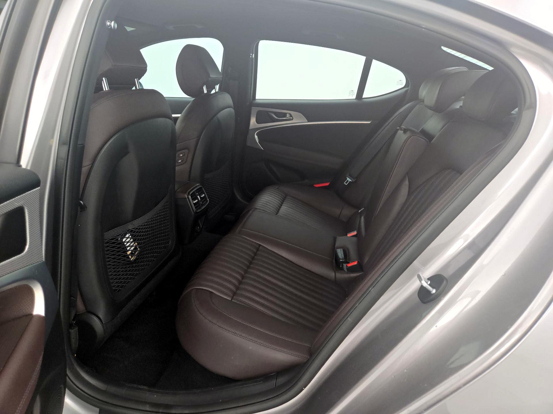 Thumbnail: 2022 Genesis G70 - 20