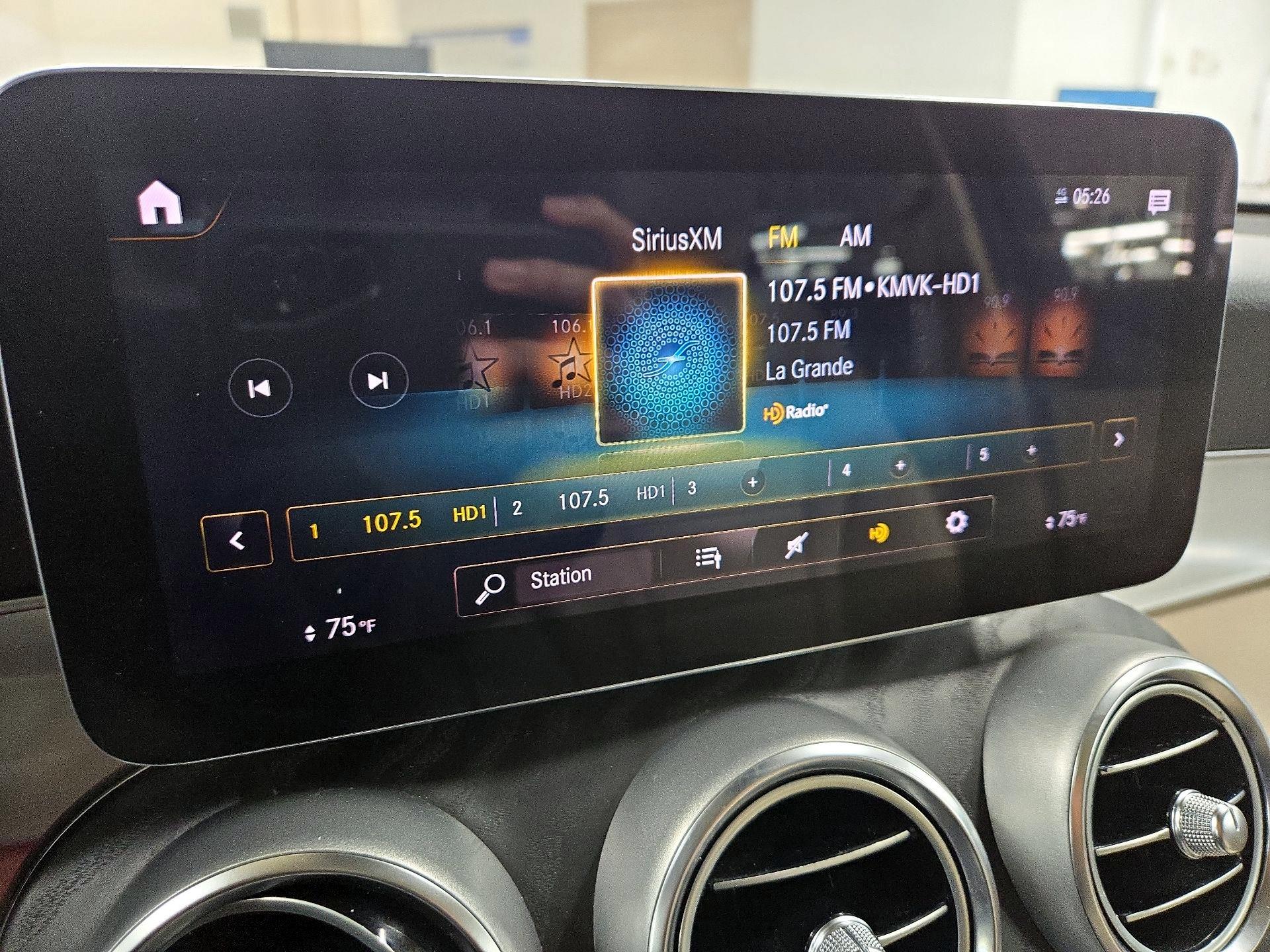 Thumbnail: 2022 Mercedes-Benz GLC - 15