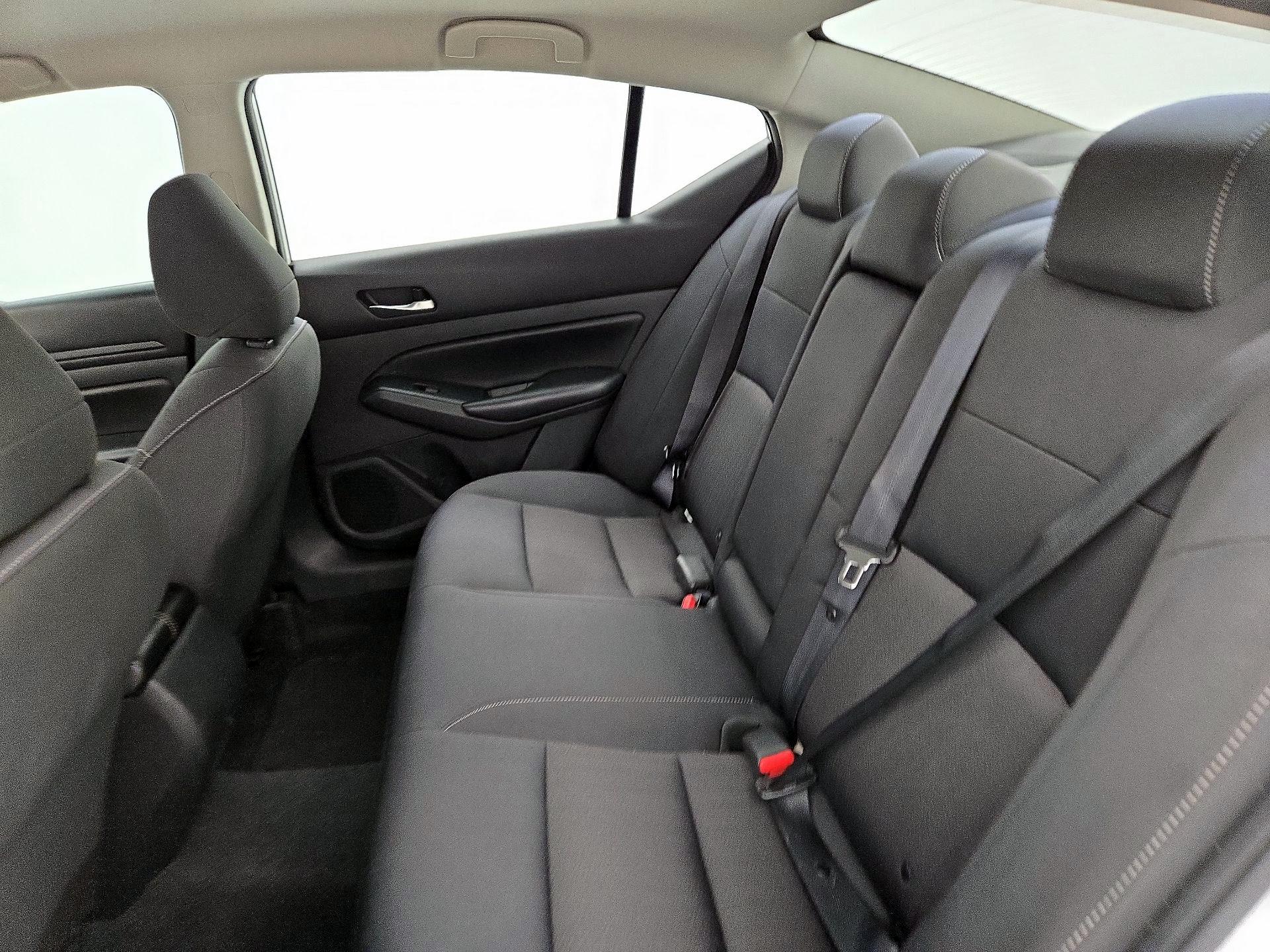 Thumbnail: 2021 Nissan Altima - 19