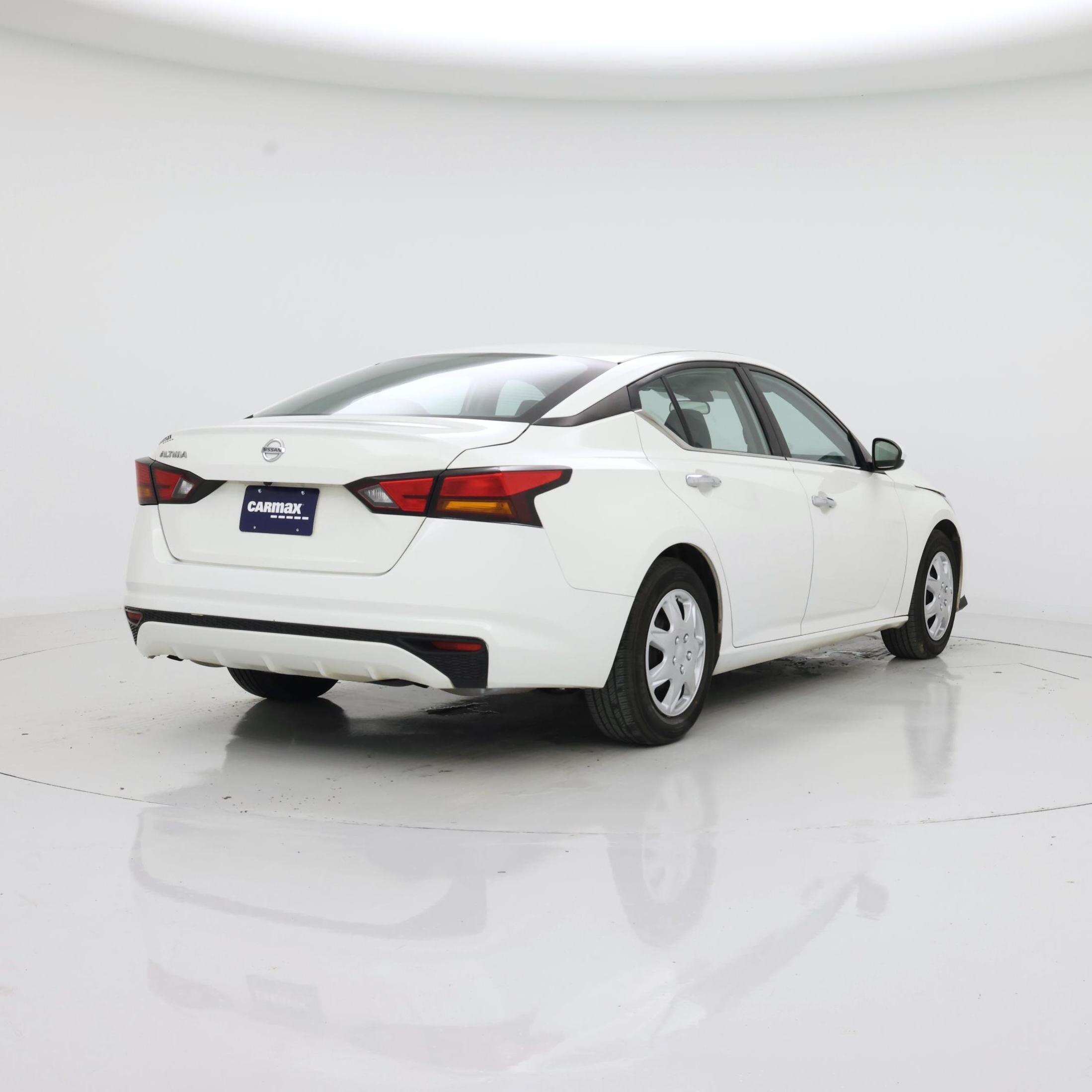 Thumbnail: 2021 Nissan Altima - 8