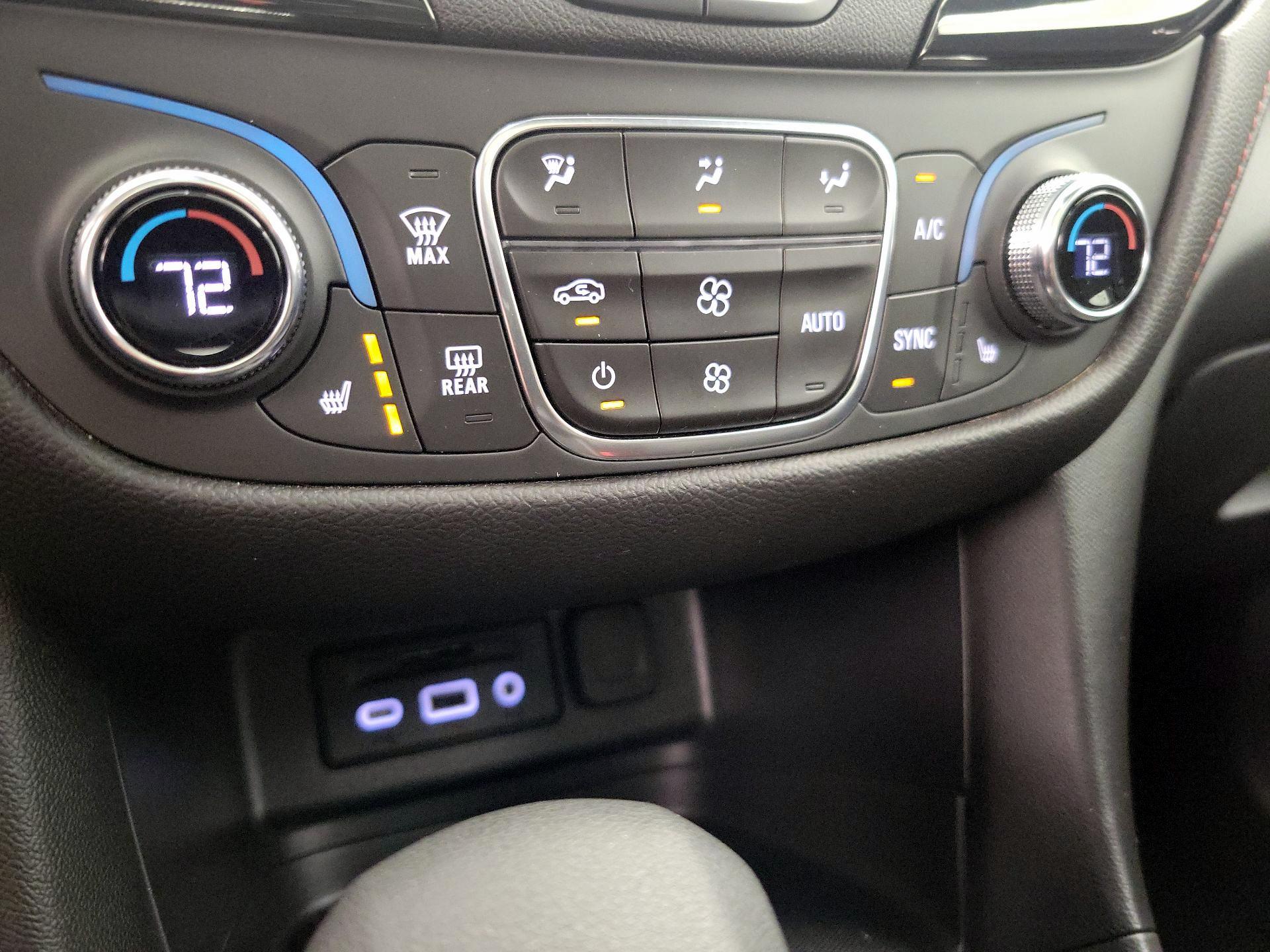 Thumbnail: 2023 Chevrolet Equinox - 16