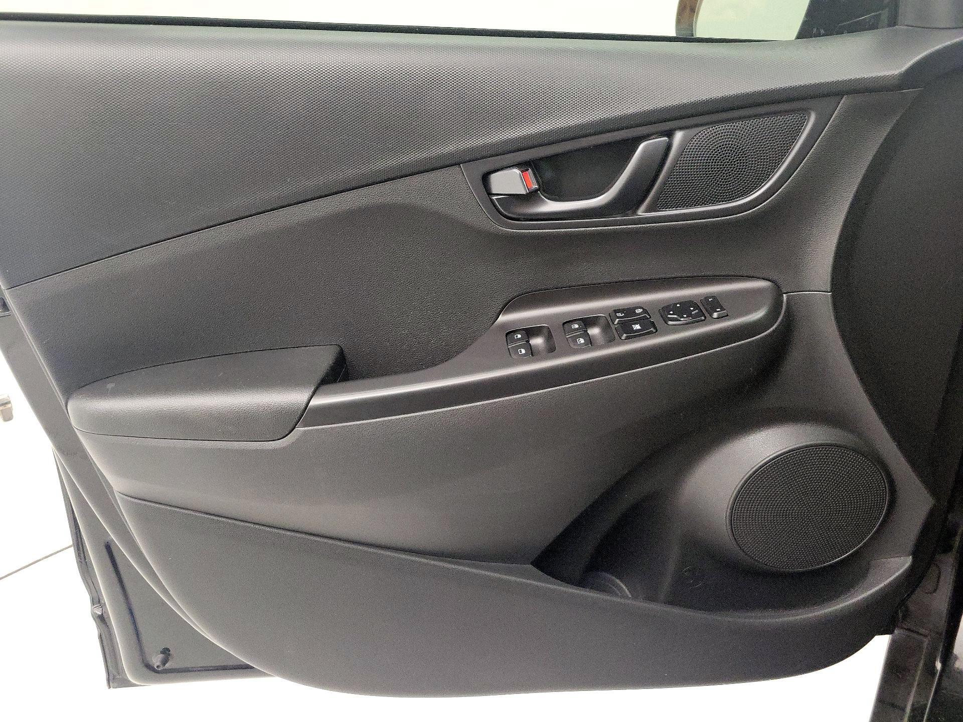 Thumbnail: 2023 Hyundai Kona - 12