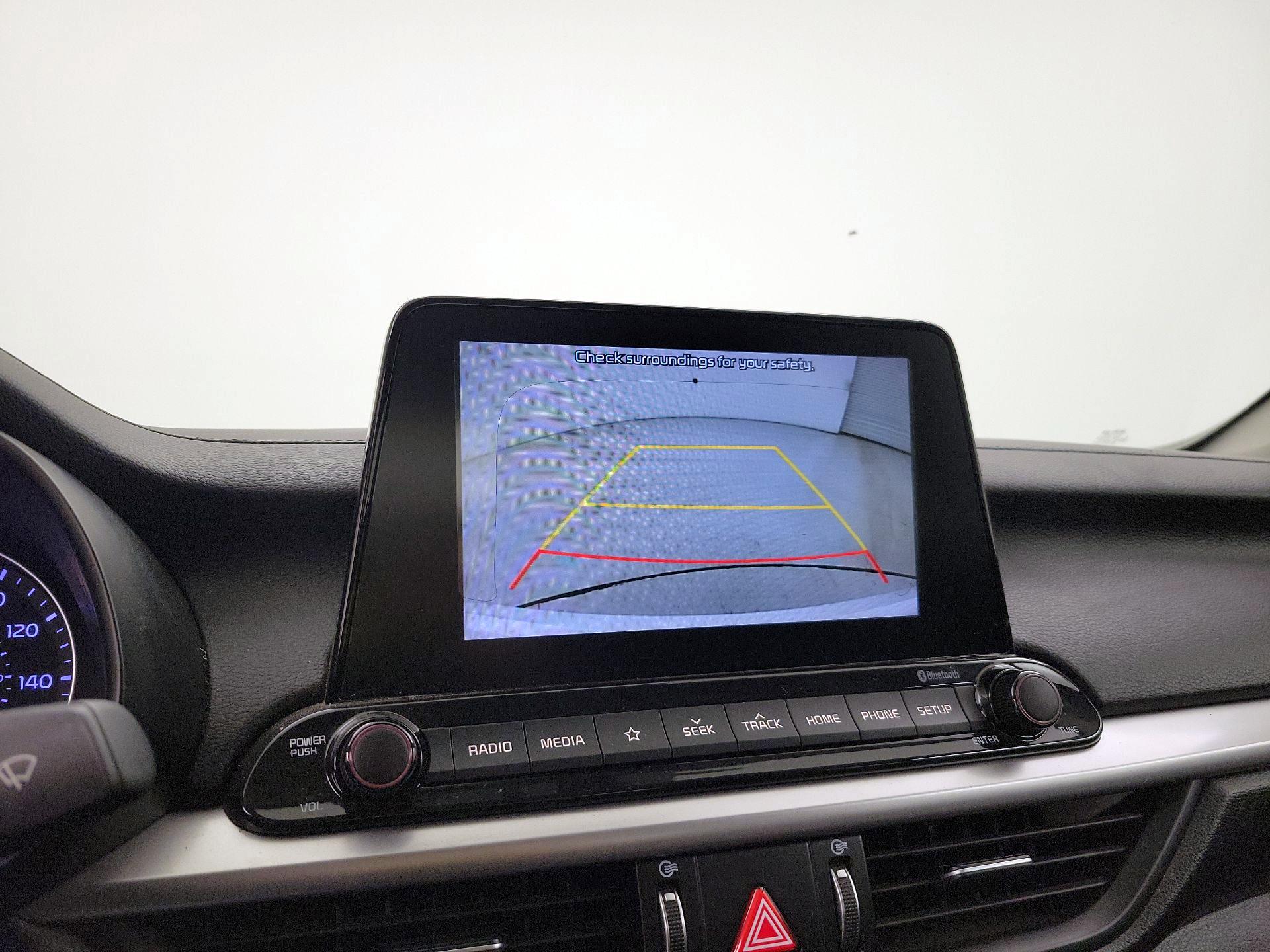 Thumbnail: 2020 Kia Forte - 14