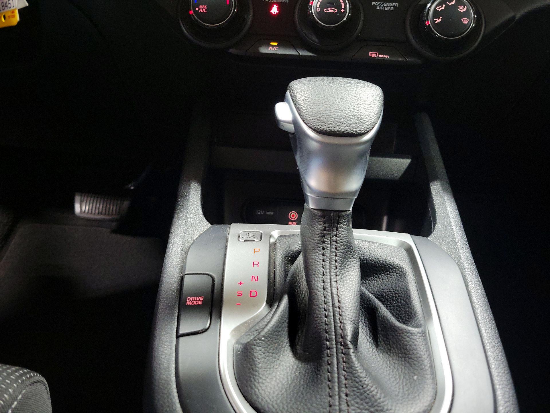 Thumbnail: 2020 Kia Forte - 17