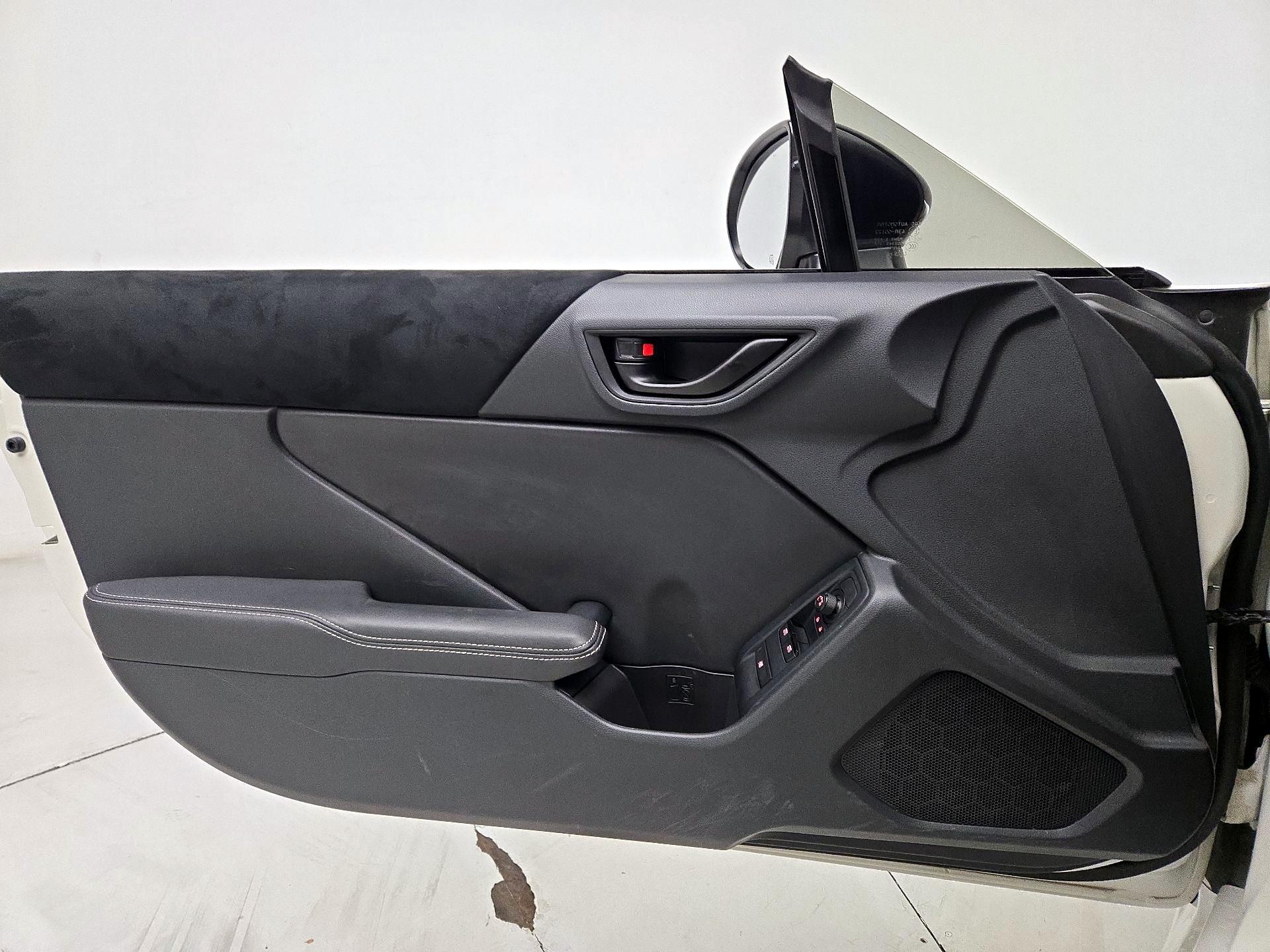 Thumbnail: 2023 Toyota GR86 - 12