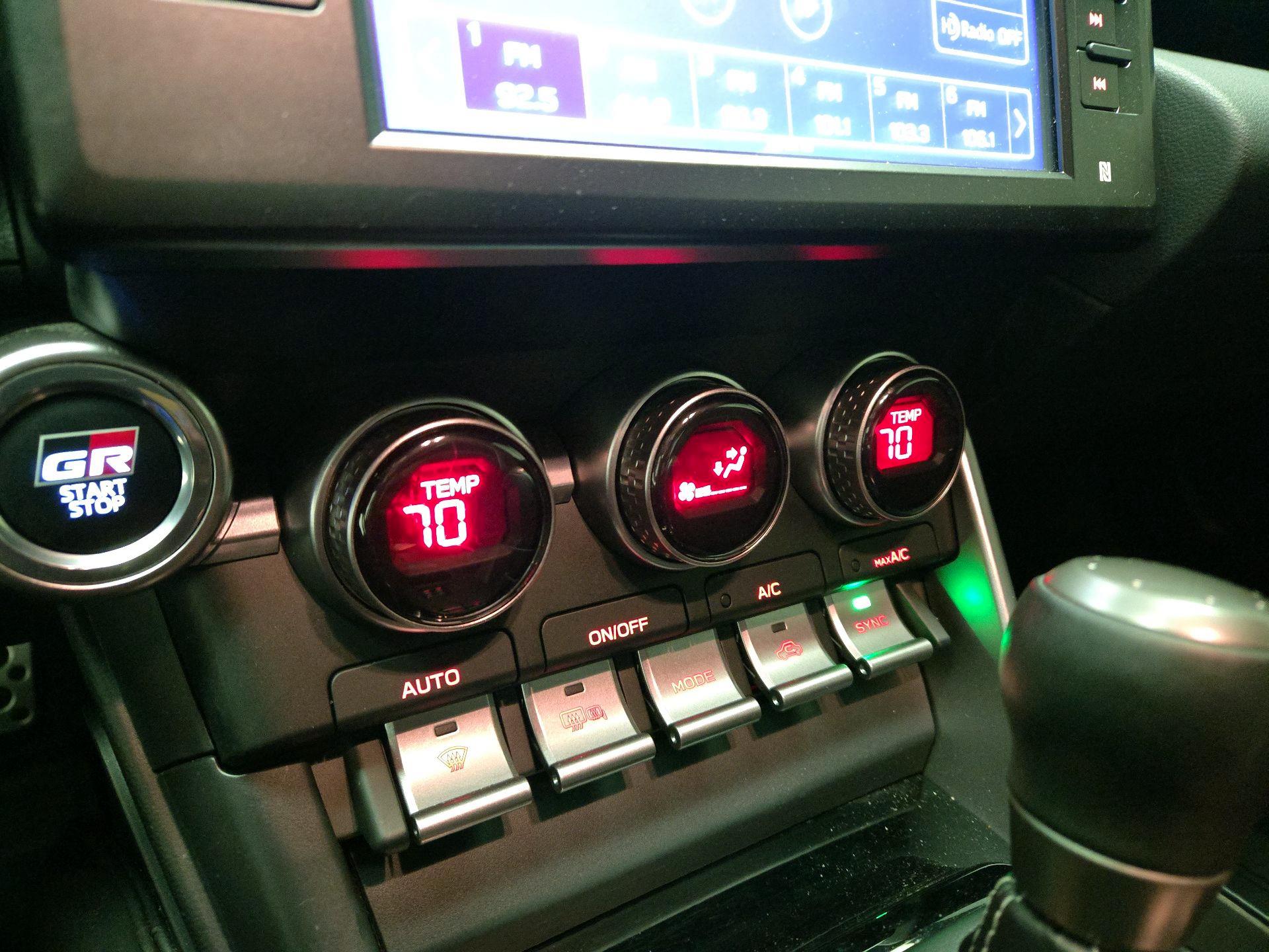 Thumbnail: 2023 Toyota GR86 - 16