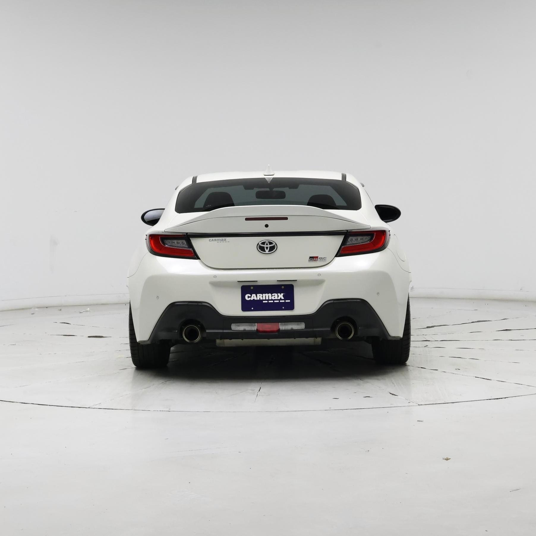 Thumbnail: 2023 Toyota GR86 - 6