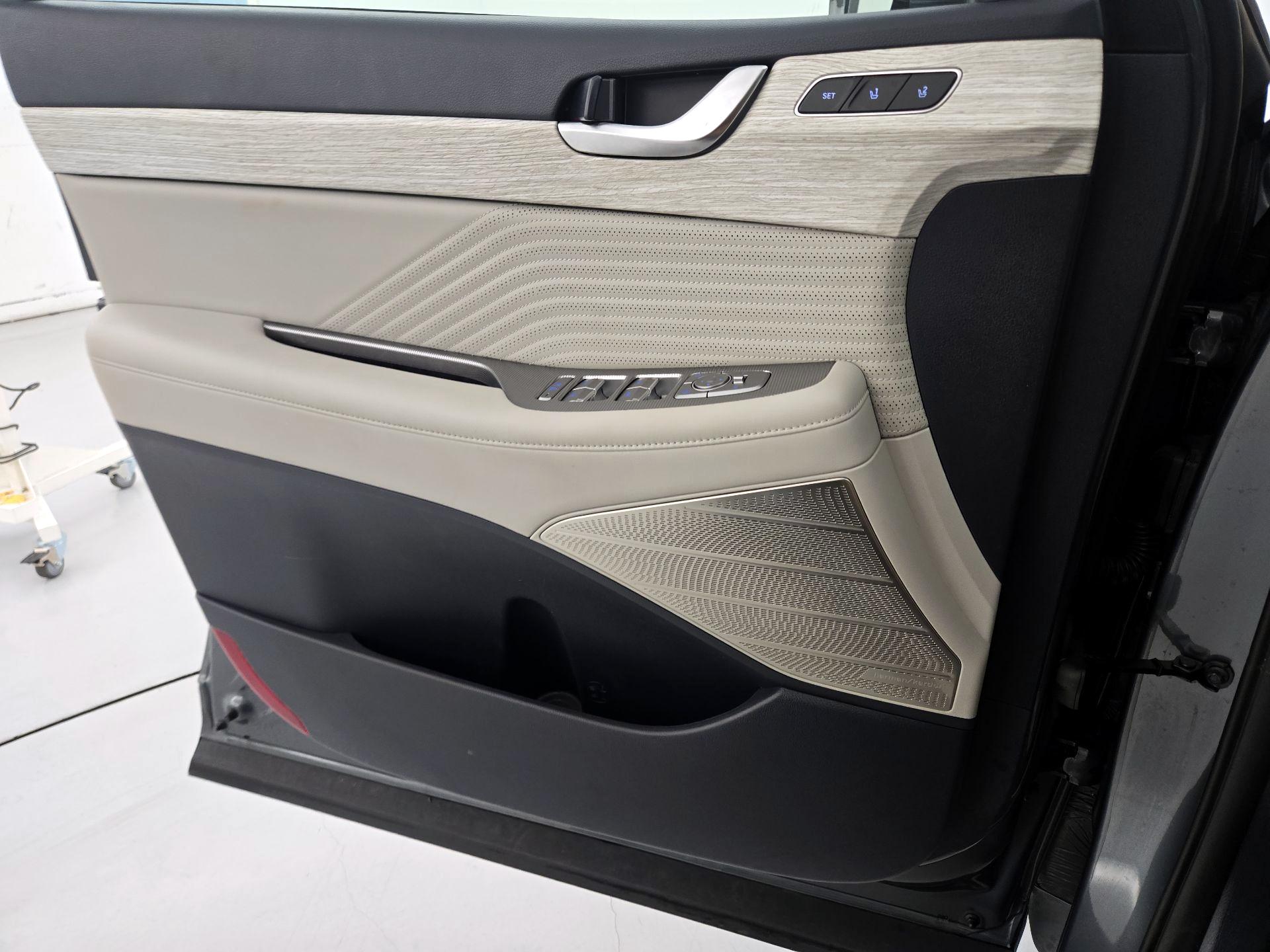 Thumbnail: 2024 Hyundai Palisade - 12