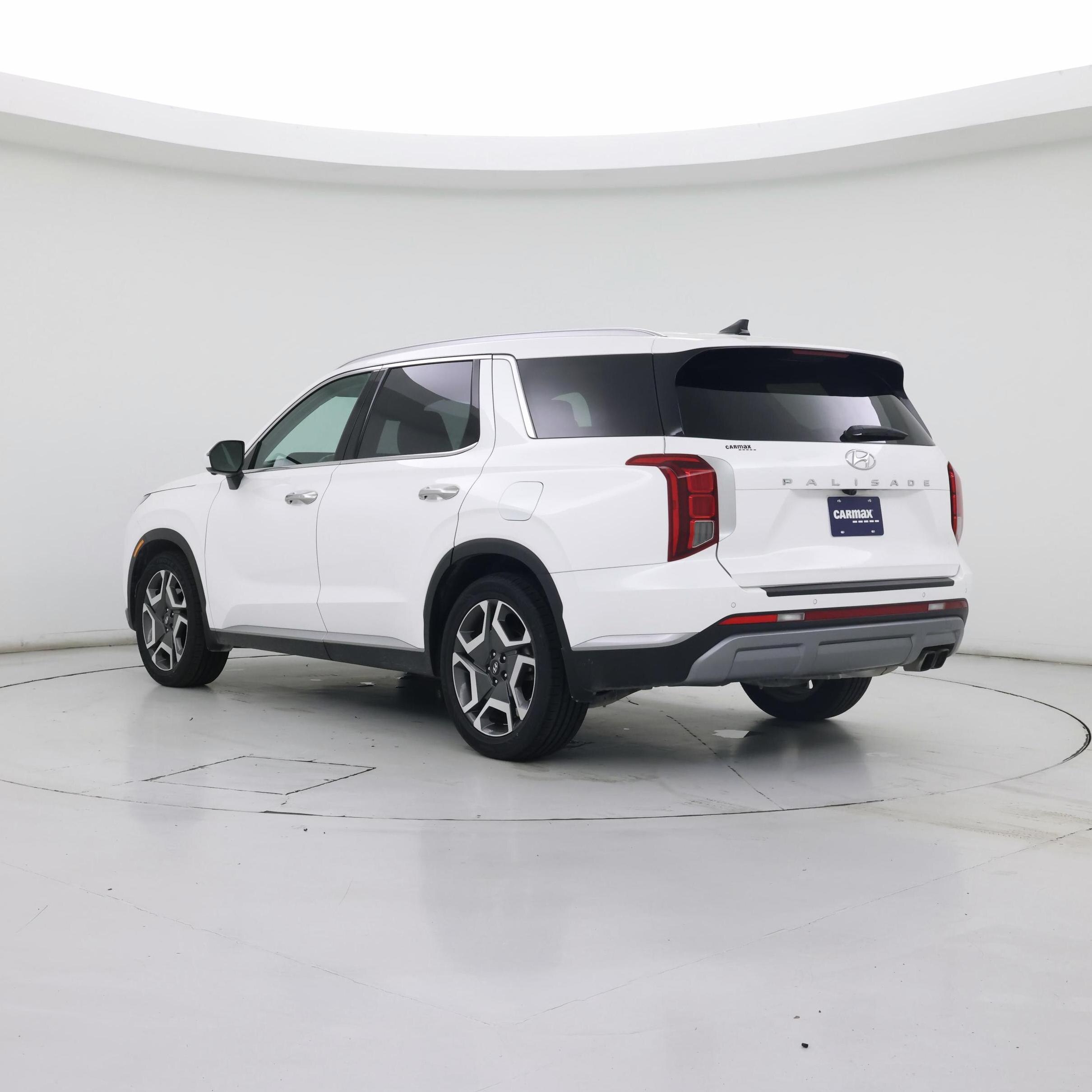 Thumbnail: 2023 Hyundai Palisade - 2