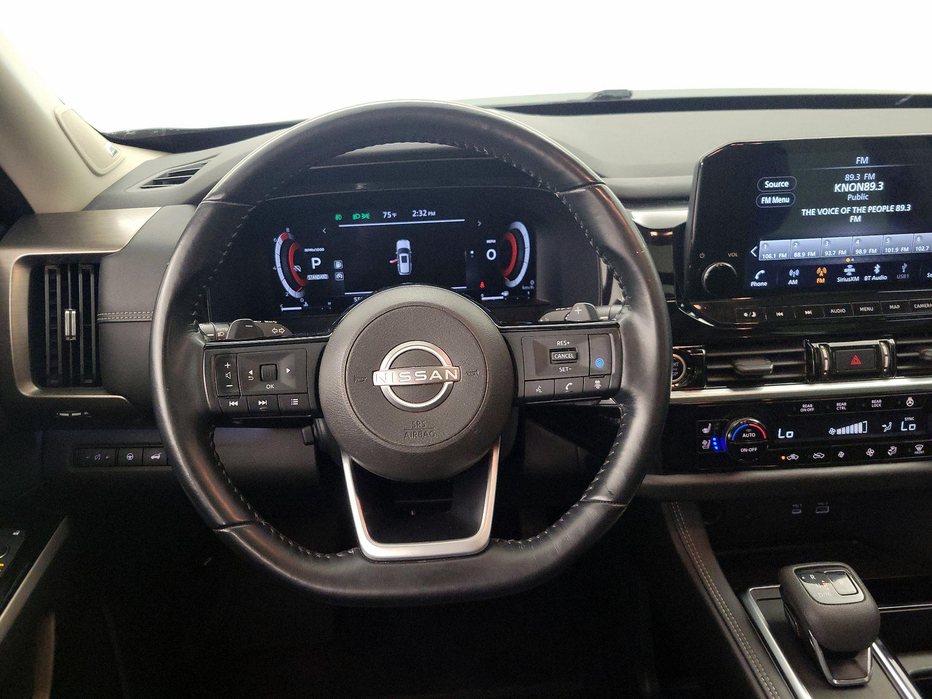 Thumbnail: 2022 Nissan Pathfinder - 10