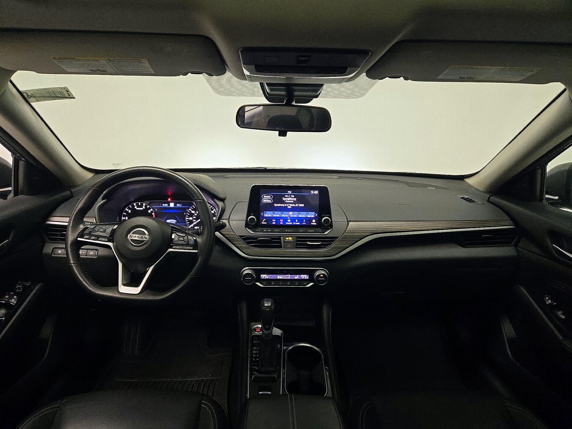 Thumbnail: 2022 Nissan Altima - 9