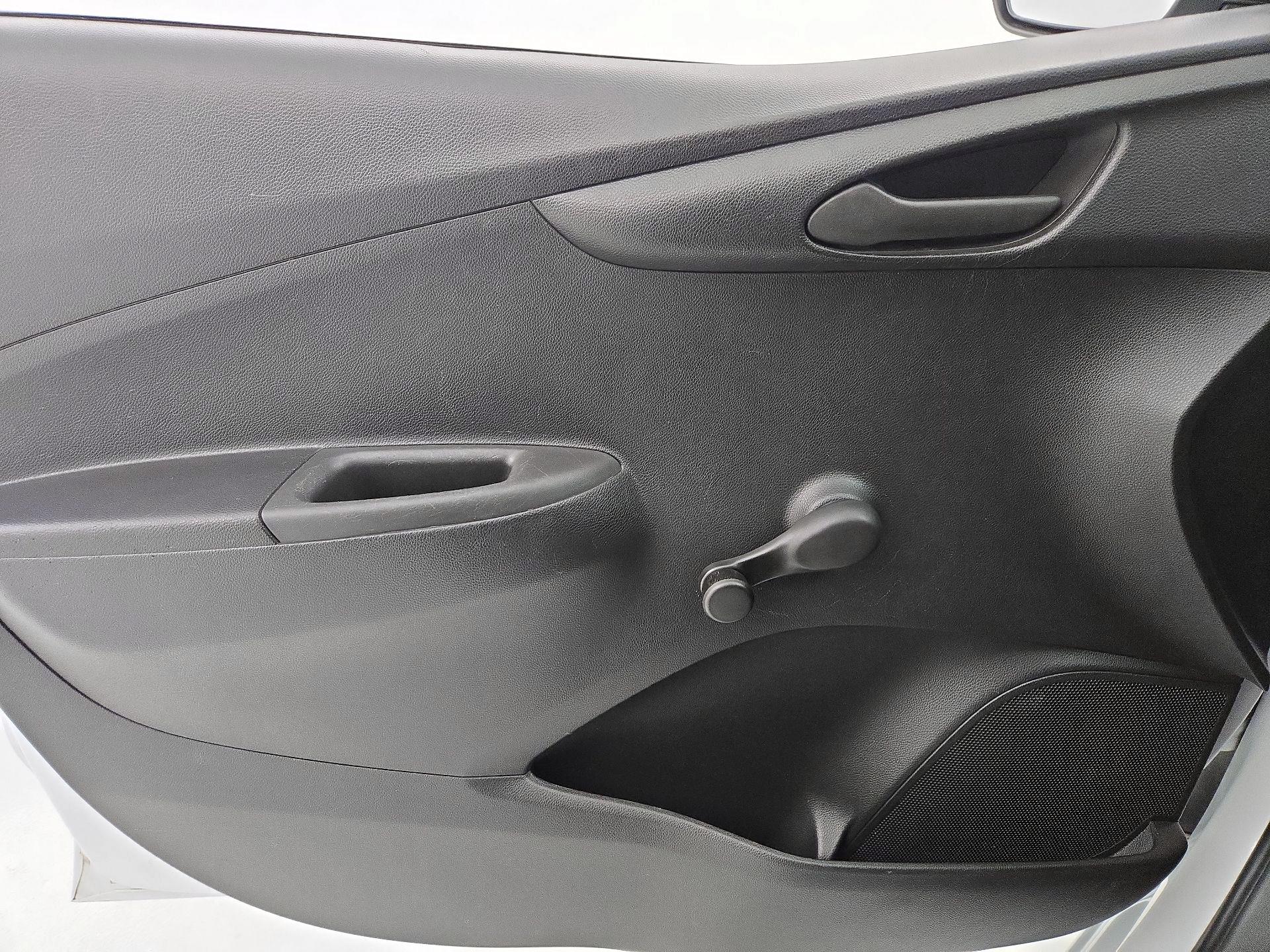 Thumbnail: 2020 Chevrolet Spark - 12