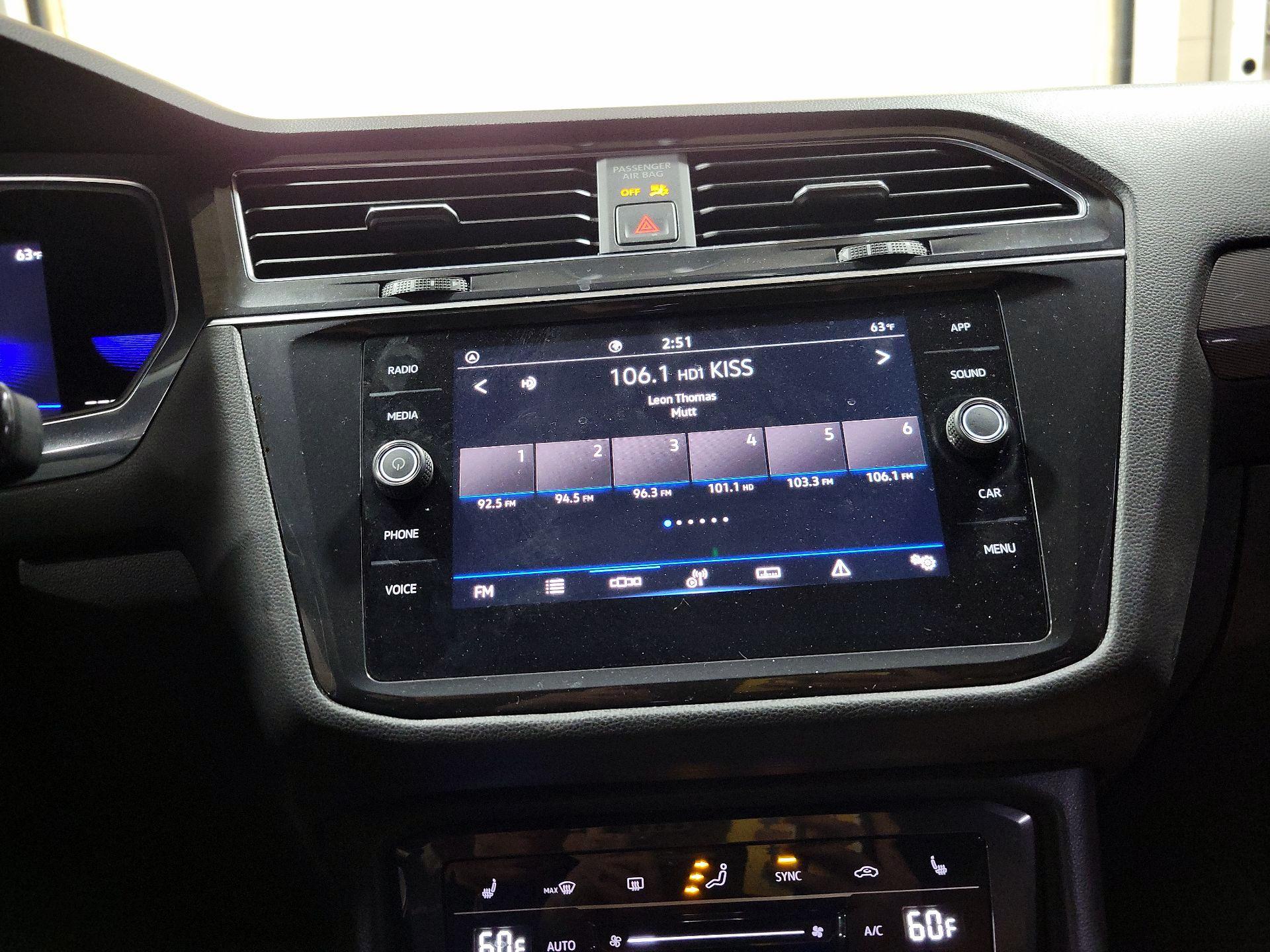 Thumbnail: 2023 Volkswagen Tiguan - 15