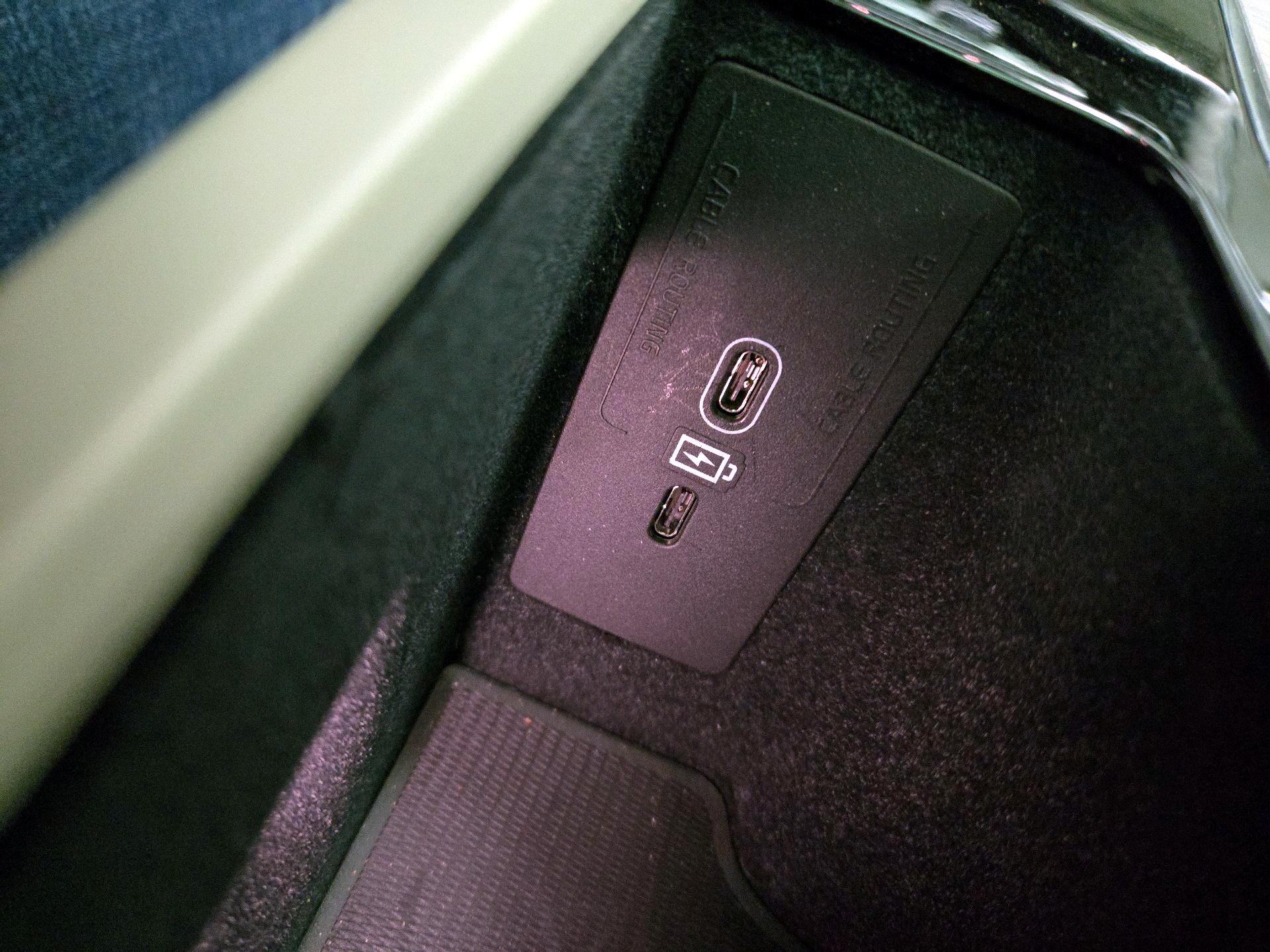 Thumbnail: 2023 Volvo XC60 - 19