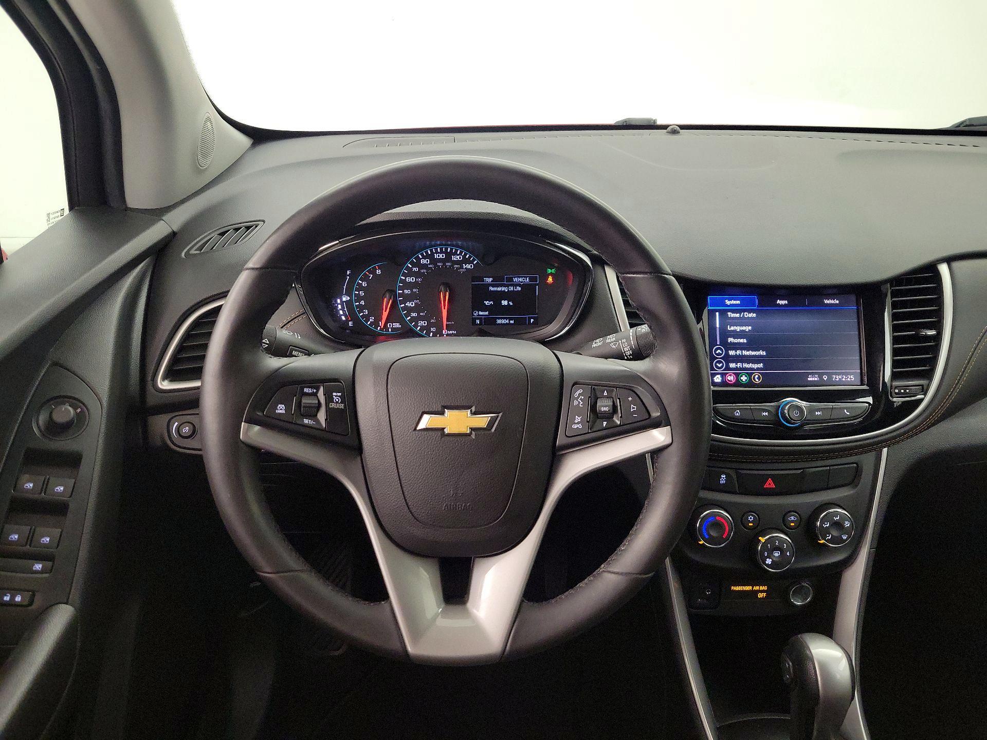 Thumbnail: 2020 Chevrolet Trax - 10