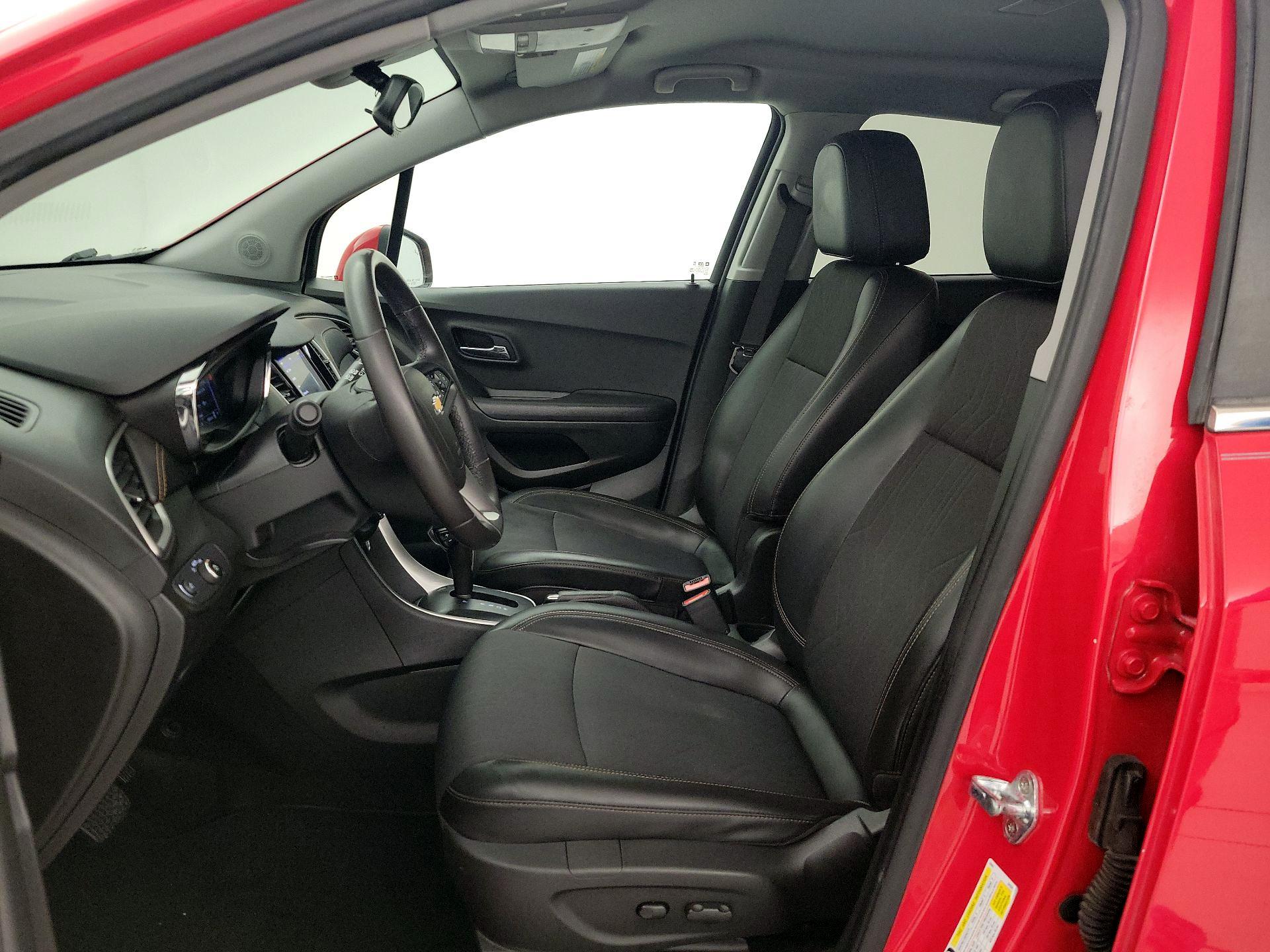 Thumbnail: 2020 Chevrolet Trax - 11