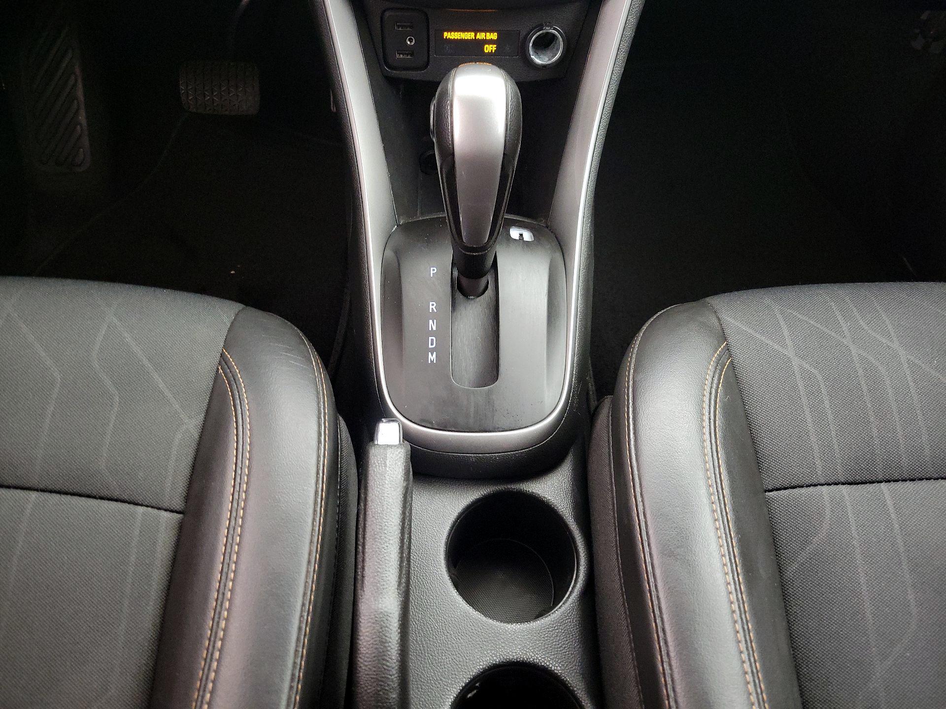 Thumbnail: 2020 Chevrolet Trax - 17