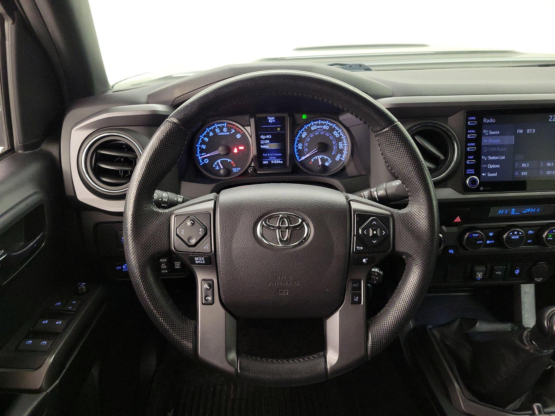 Thumbnail: 2021 Toyota Tacoma - 10