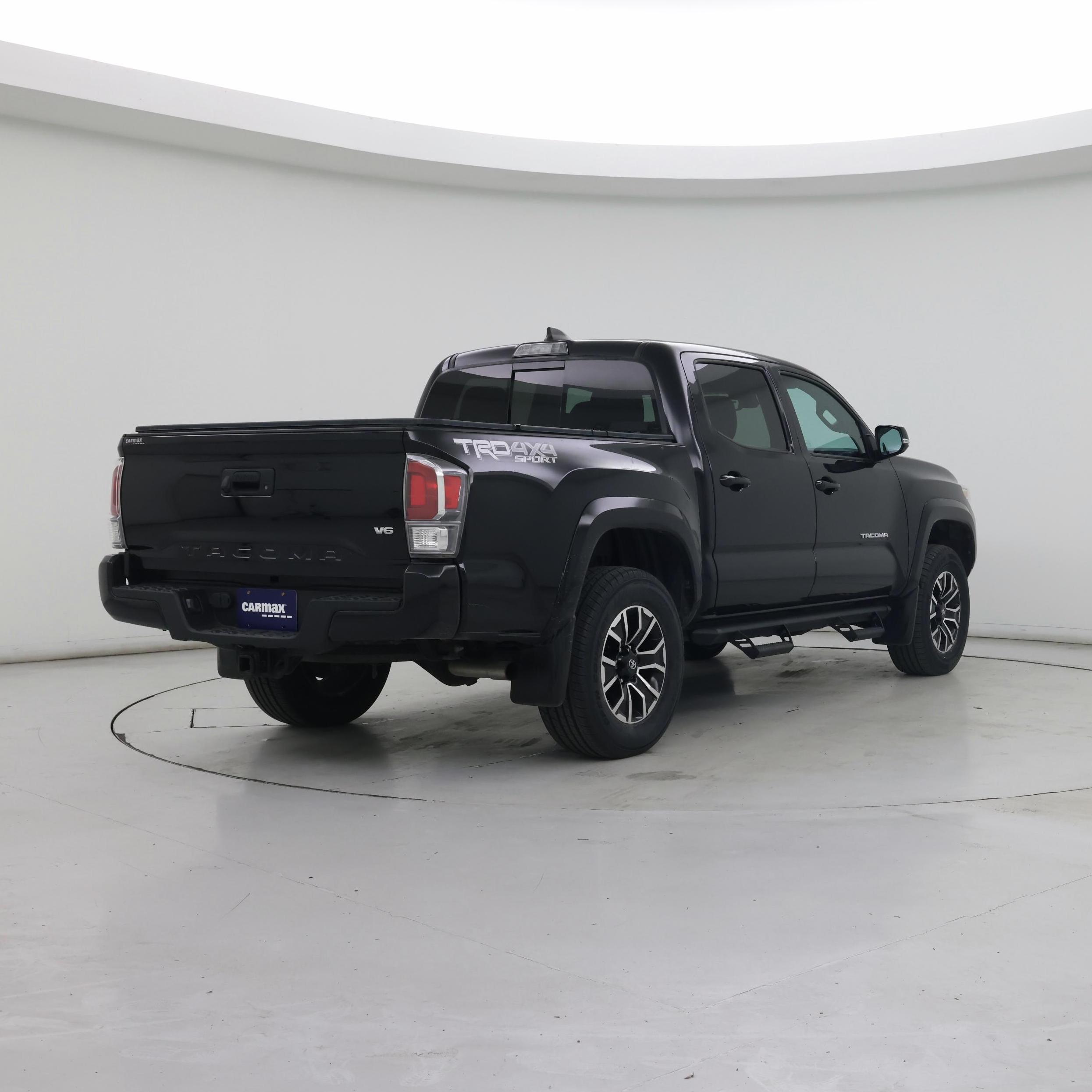 Thumbnail: 2021 Toyota Tacoma - 8