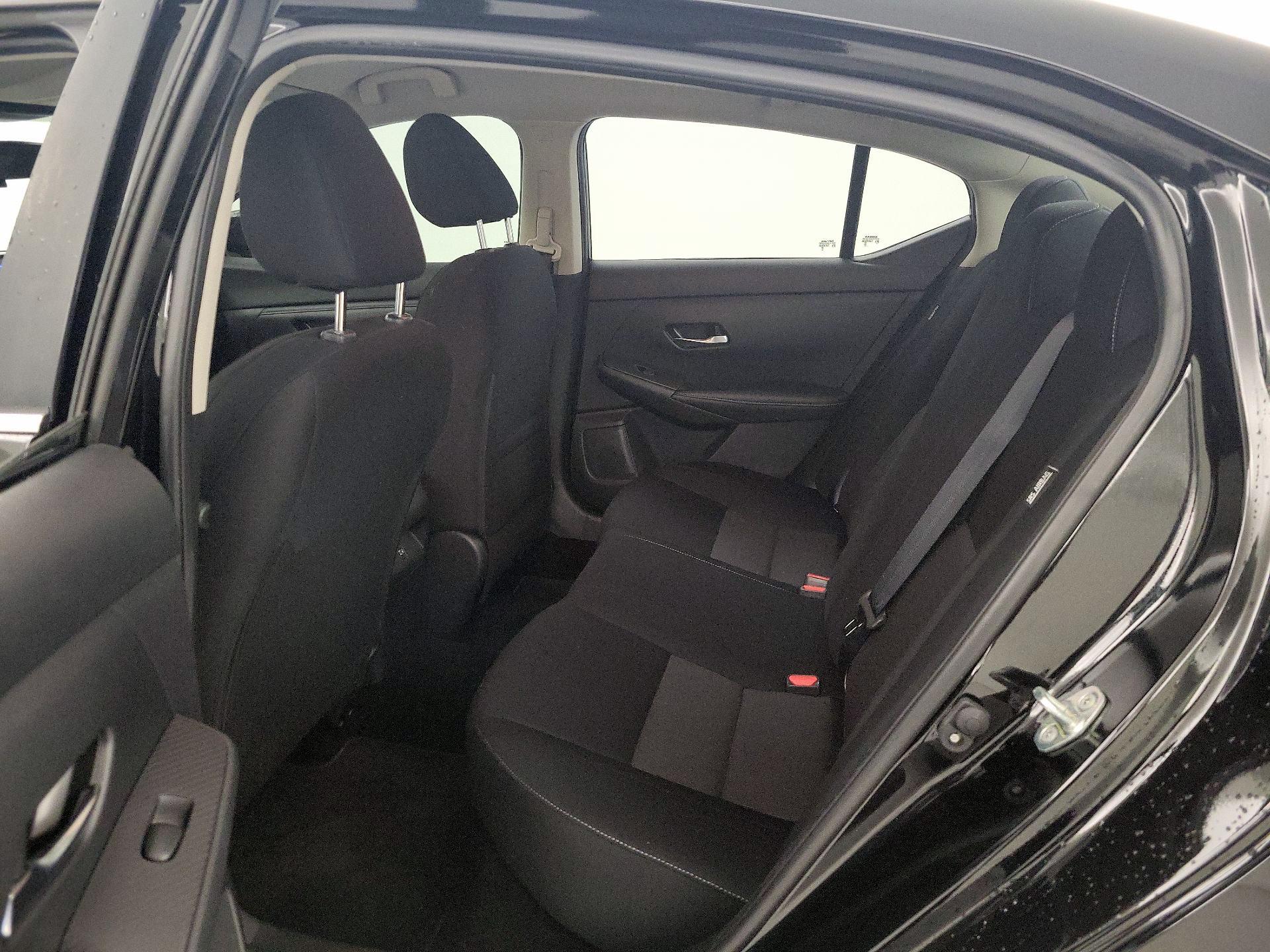 Thumbnail: 2023 Nissan Sentra - 18