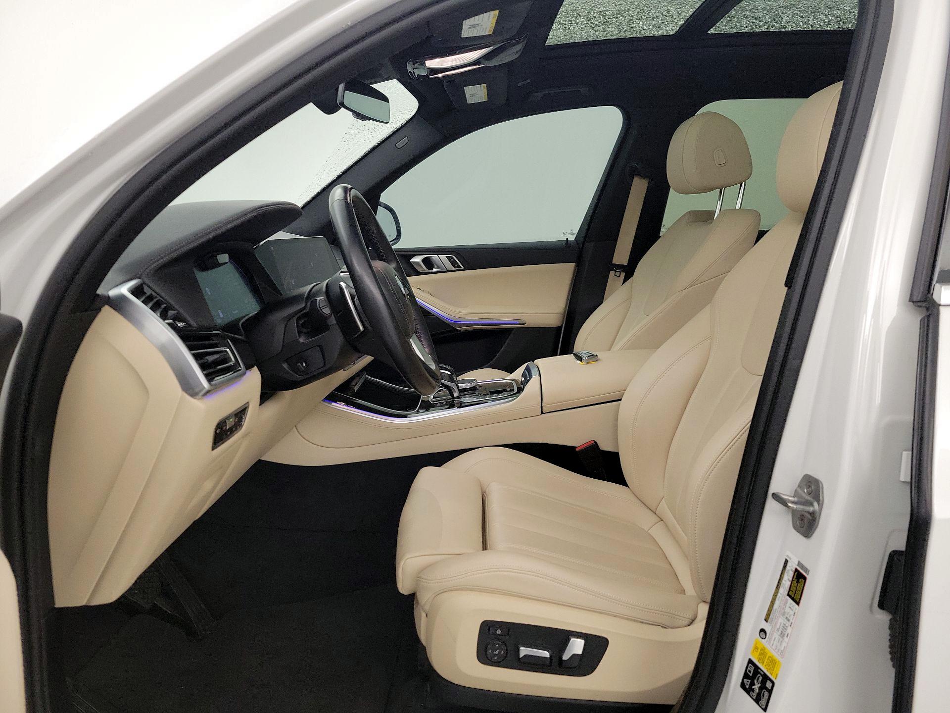 Thumbnail: 2020 BMW X5 - 11